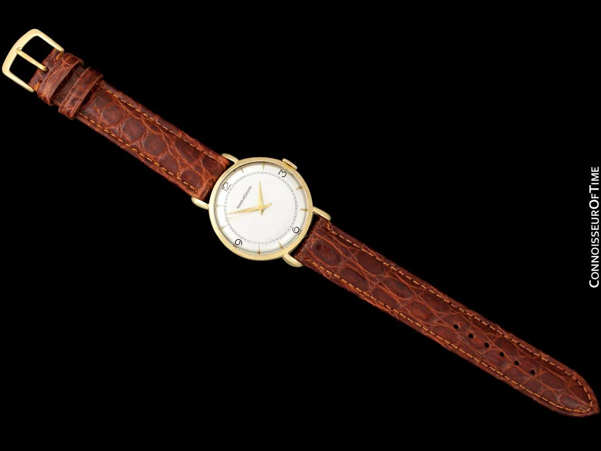 1946 Jaeger-LeCoultre Vintage Large Mens Watch With Tear Drop Lugs - 18K Gold