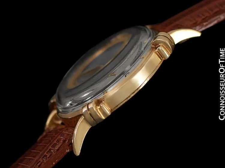 1949 Jaeger-LeCoultre Vintage Mens Midsize Watch, Beautiful Case - 14K Gold