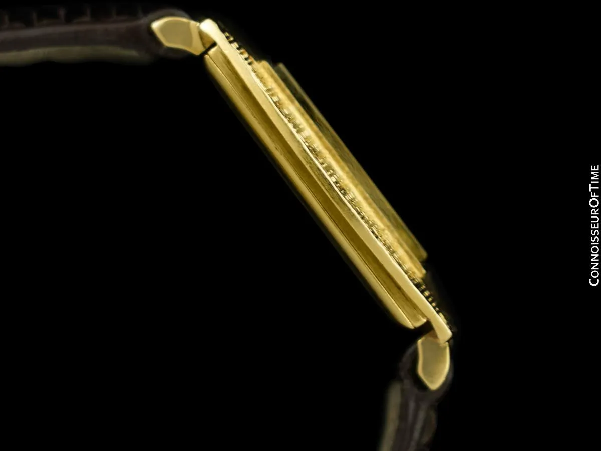 1960's Vacheron & Constantin Vintage "Extra-Flat" Modernist Mens Watch - 18K Gold