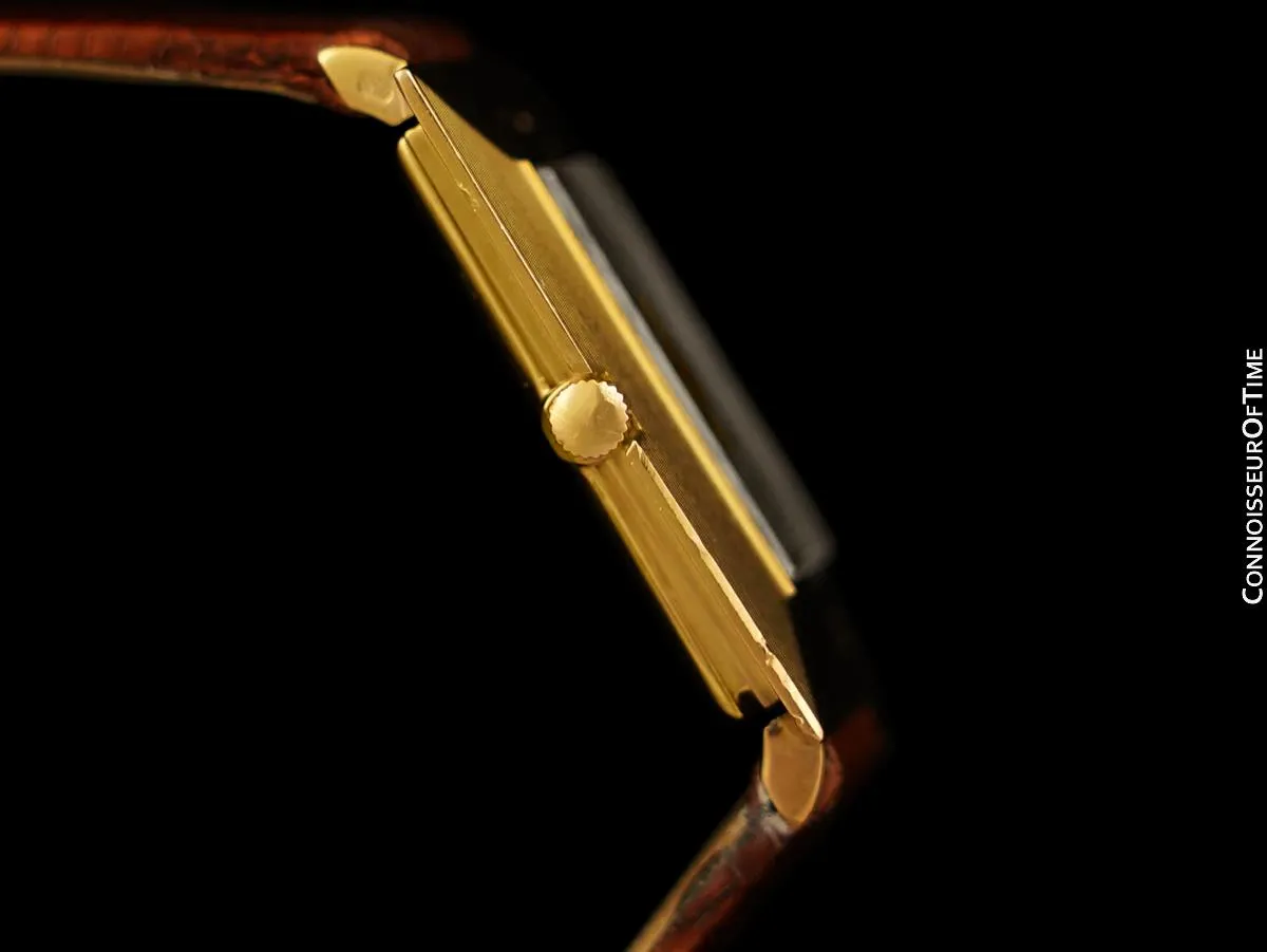 1960's Vacheron & Constantin Vintage "Extra-Flat" Modernist Mens Watch - 18K Rose Gold