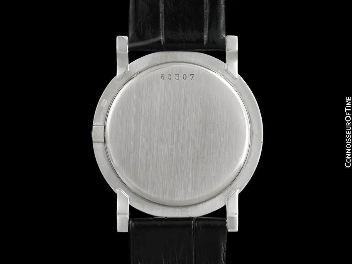 1967 Audemars Piguet "Extra-Flat" Vintage Mens Midsize Watch - 18K White Gold