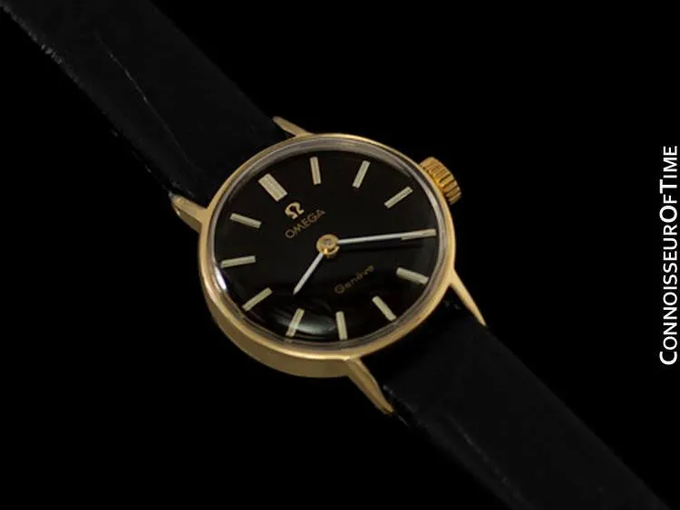 1970 Omega Geneve Vintage Ladies Handwound Dress Watch - 18K Gold