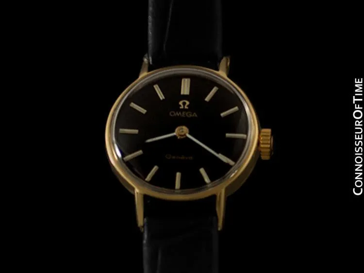 1970 Omega Geneve Vintage Ladies Handwound Dress Watch - 18K Gold