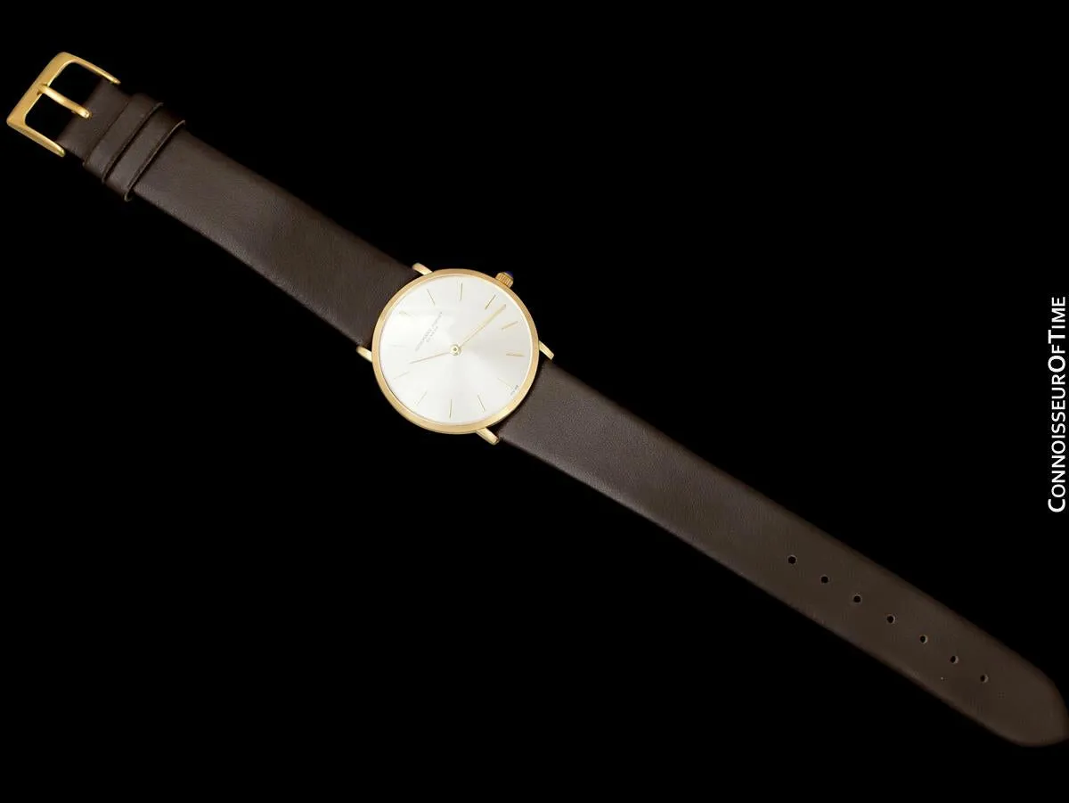 1970's Audemars Piguet "Extra-Flat" Vintage Mens Midsize Watch - 18K Gold