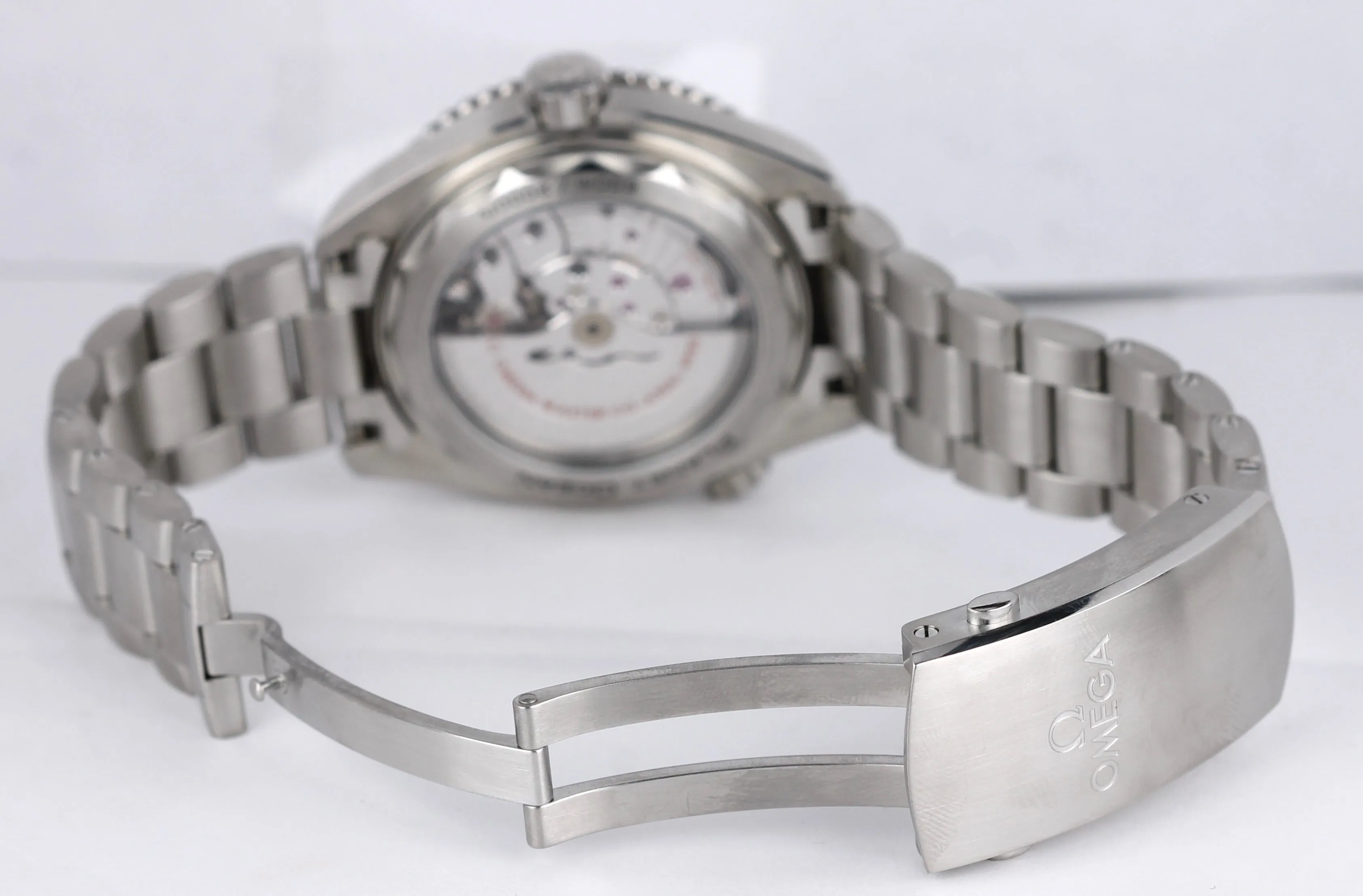 2016 MINT Omega Seamaster Planet Ocean 43.5mm 215.30.44.21.01.001 Ceramic Watch