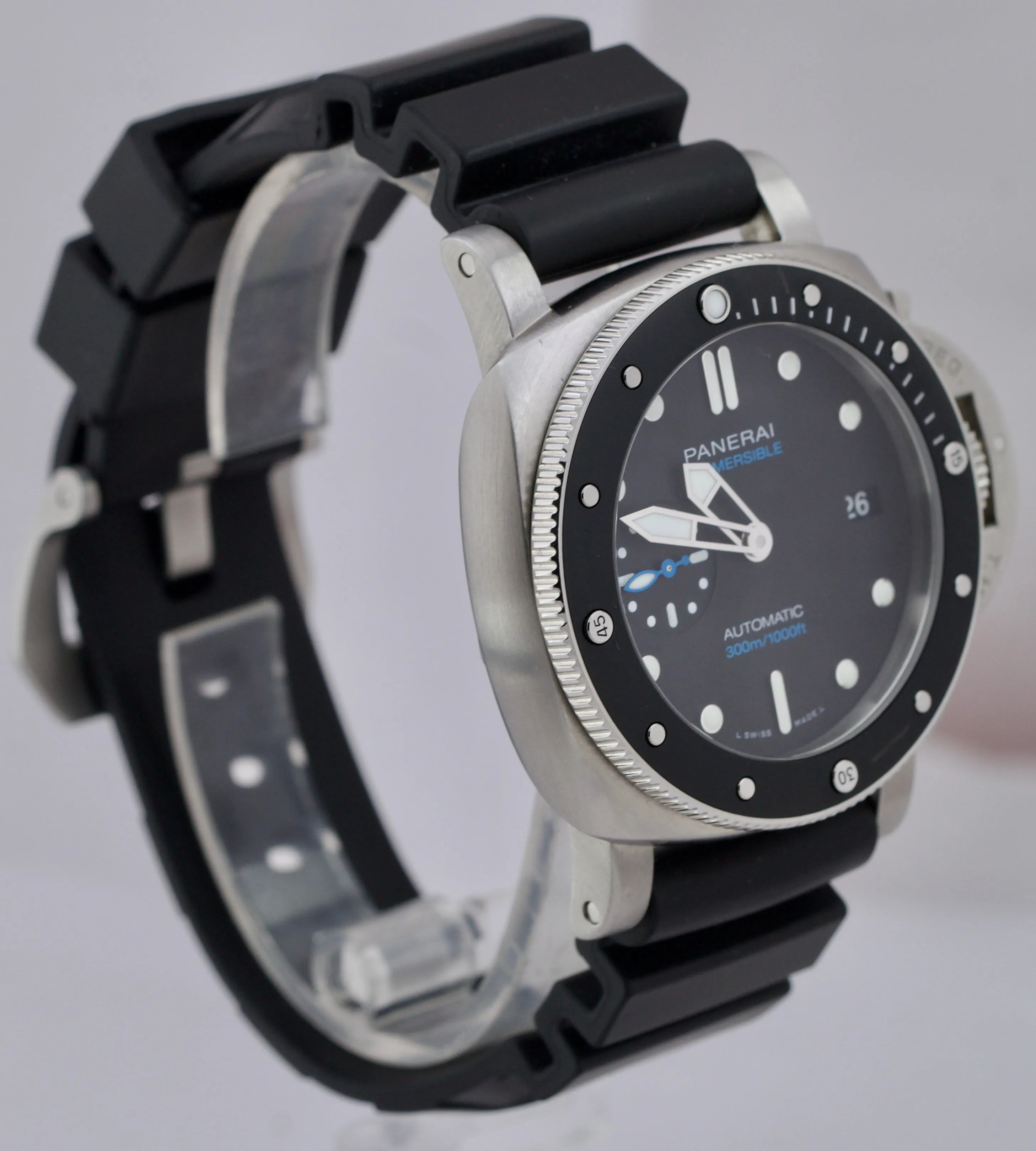 2021 Panerai Submersible PAM 683 Black Automatic 42mm Steel Watch PAM00683 B P