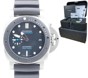 2021 Panerai Submersible PAM 683 Black Automatic 42mm Steel Watch PAM00683 B P