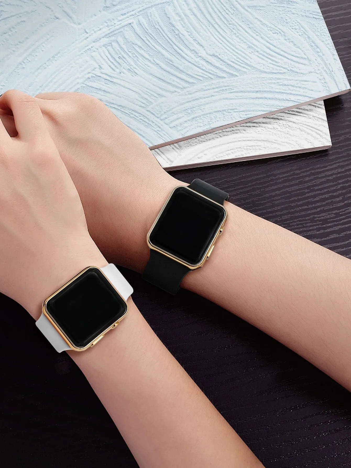 2pcs Square Electronic Watch Set - Multicolor