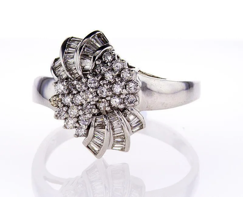 Beautiful Estate Ring 3.50CT Natural Round Diamonds Certified 14k White Gold