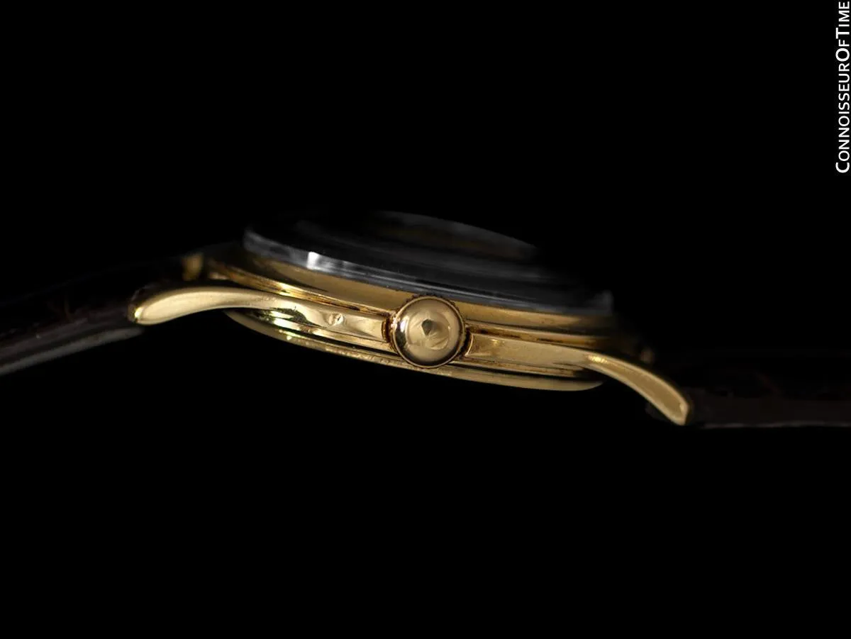 c. 1950 Audemars Piguet Calatrava Vintage Mens Antimagnetic Waterproof Style Dress Watch - 18K Gold