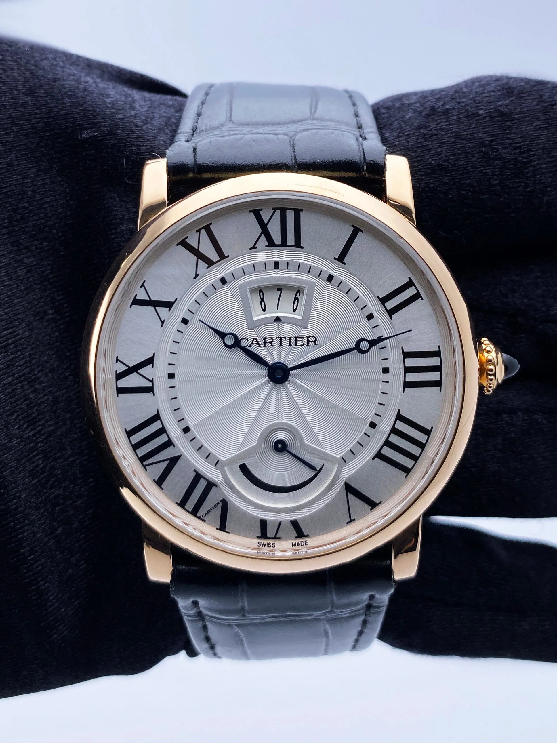 Cartier Rotonde W1556252 Calendar Aperture and Power Reserve Mens Watch