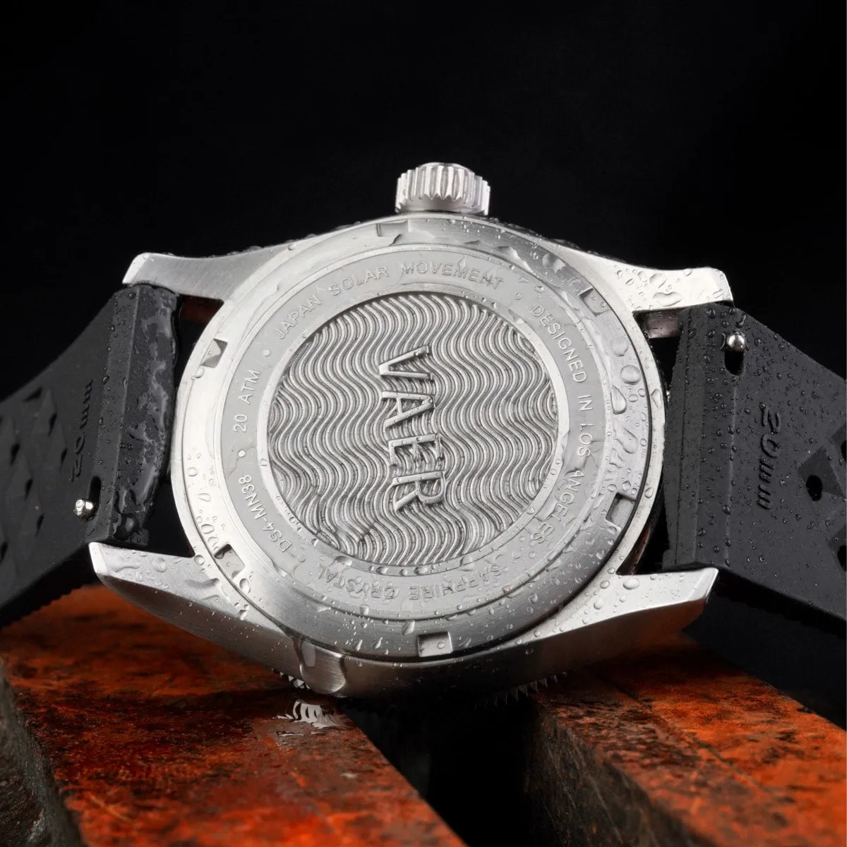 D4 Meridian - Black Matte USA Solar 42mm