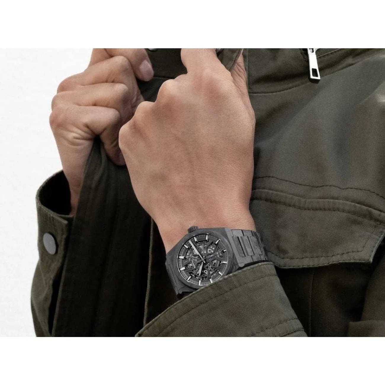 DEFY CLASSIC