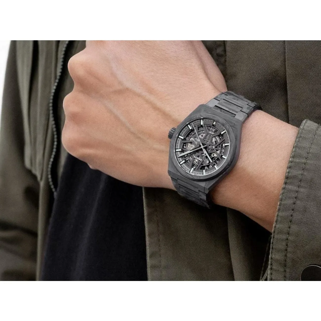 DEFY CLASSIC