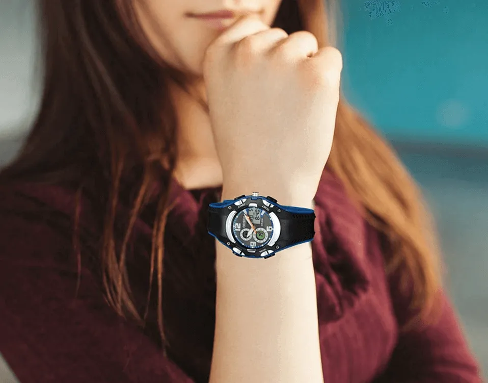 Digital Quartz Unisex Wristwatch with Fashion Silicone Band - SF0436
