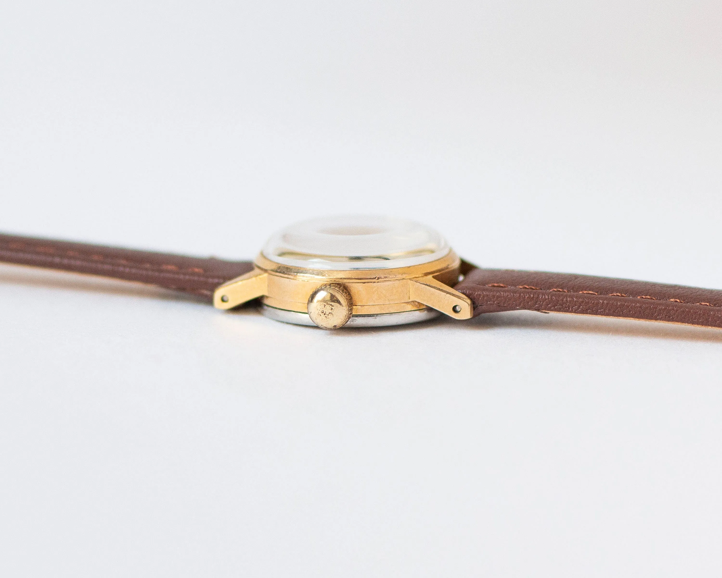 Gold plated women wristwatch Bifora vintage, small wristwatch for women, delicate girl watch classic jewelry gift, new genuine leather strap