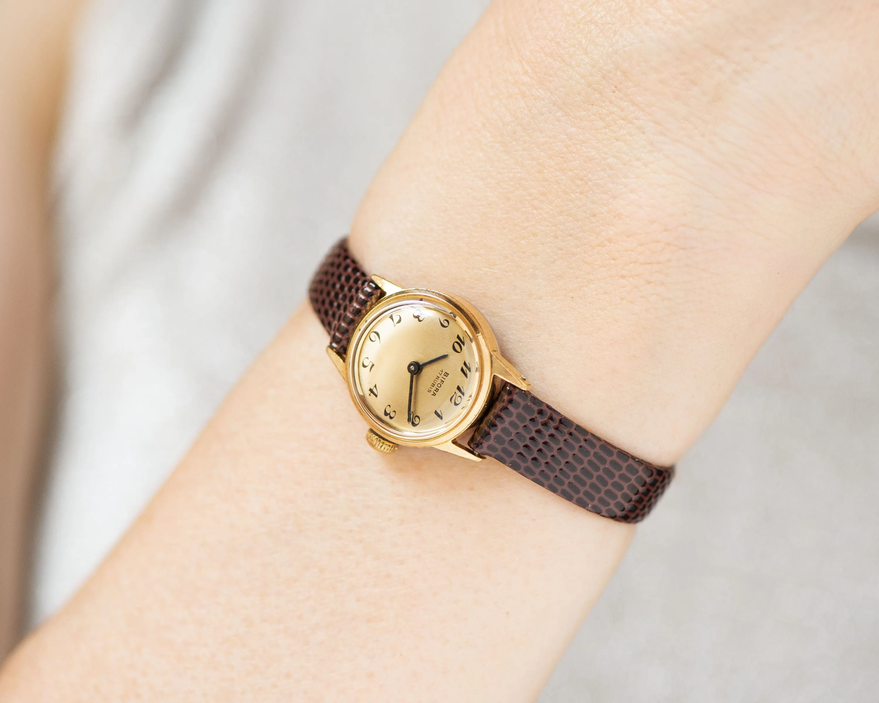 Gold plated women wristwatch Bifora vintage, small wristwatch for women, delicate girl watch classic jewelry gift, new genuine leather strap