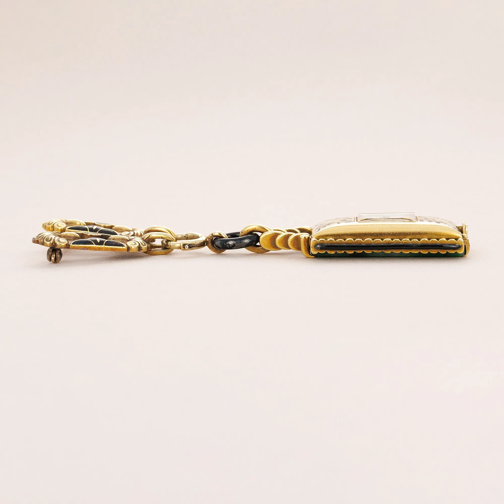 Gruen Art Deco Yellow Gold & Jade Lapel Watch (Objet)