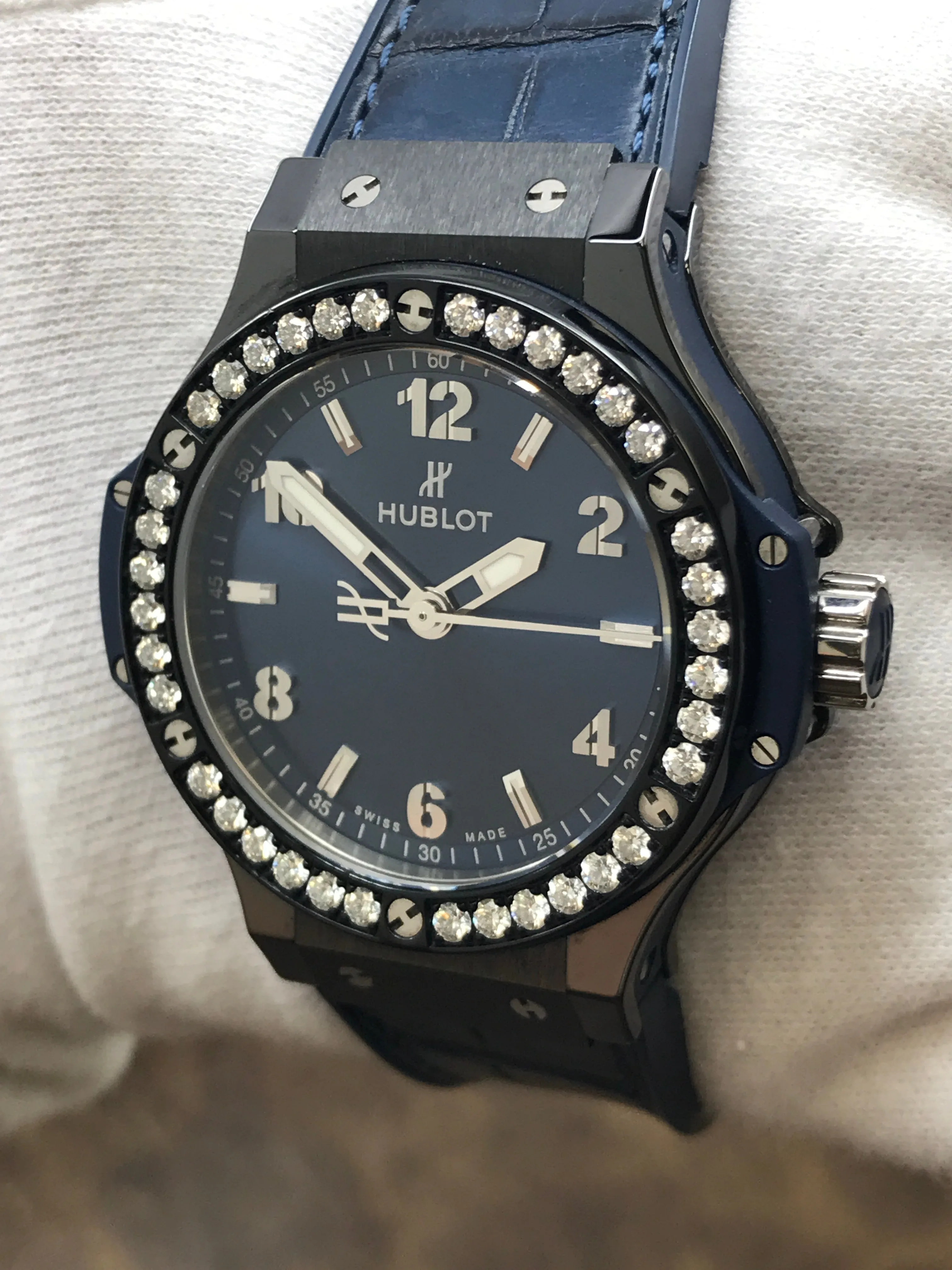 Hublot Big Bang 361.CM.7170.LR Blue Dial Quartz Women's Watch