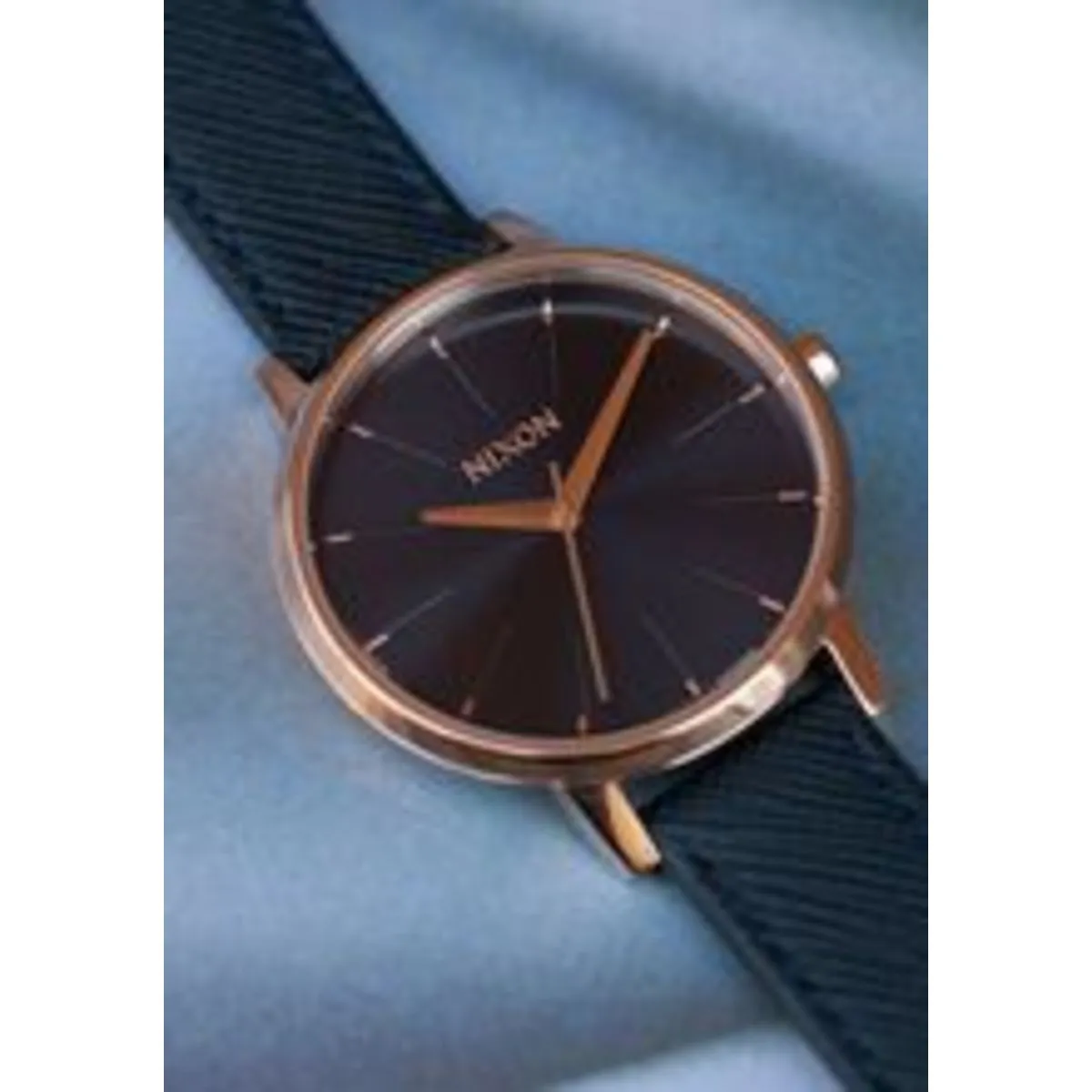 Kensington Leather ,  37  mm
