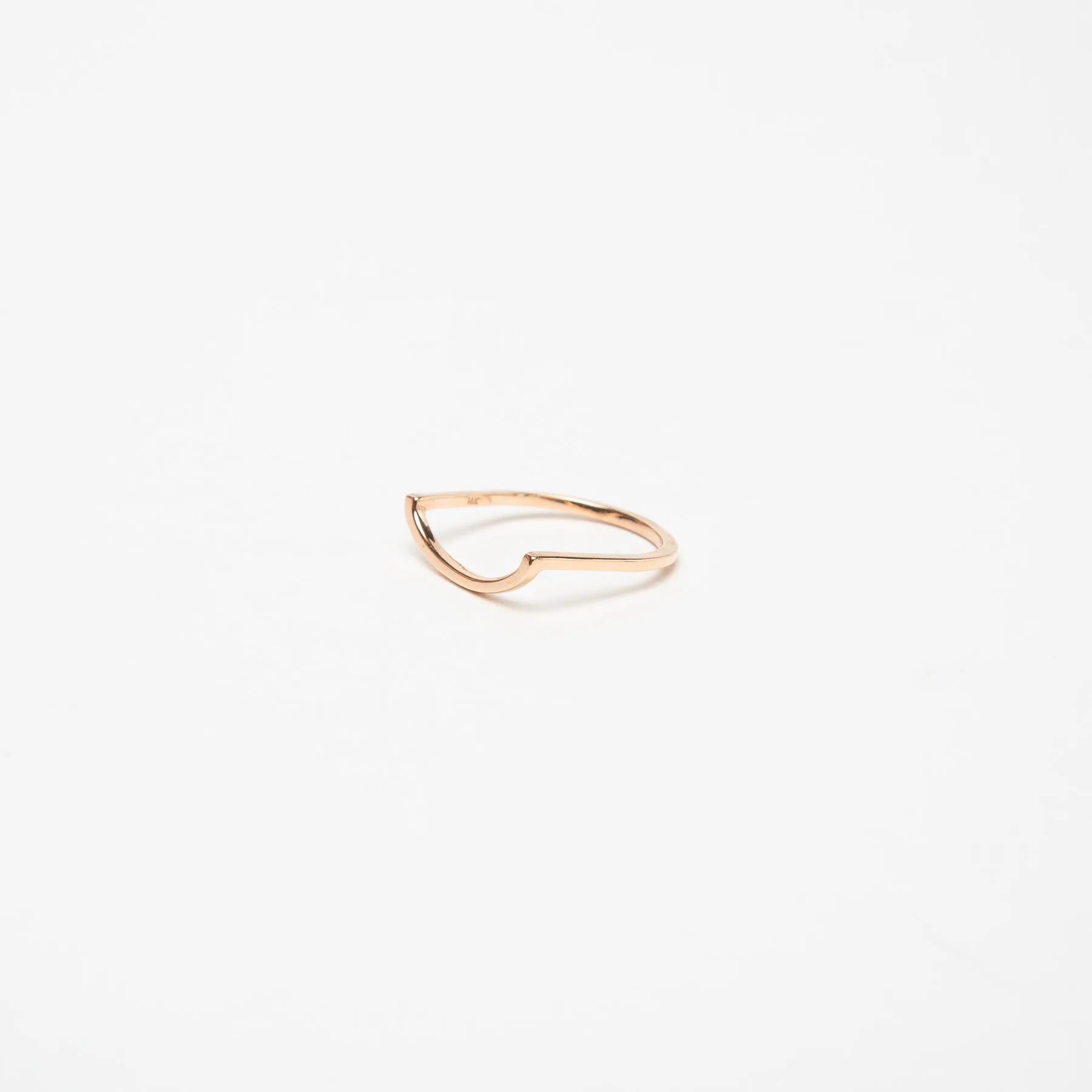 KWIT | 14K GOLD LETTER C RING