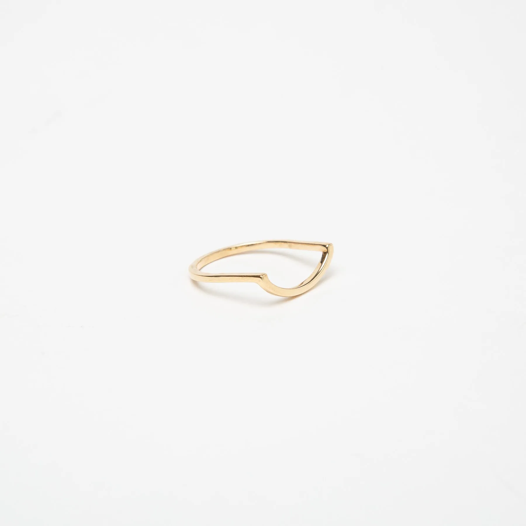 KWIT | 14K GOLD LETTER C RING