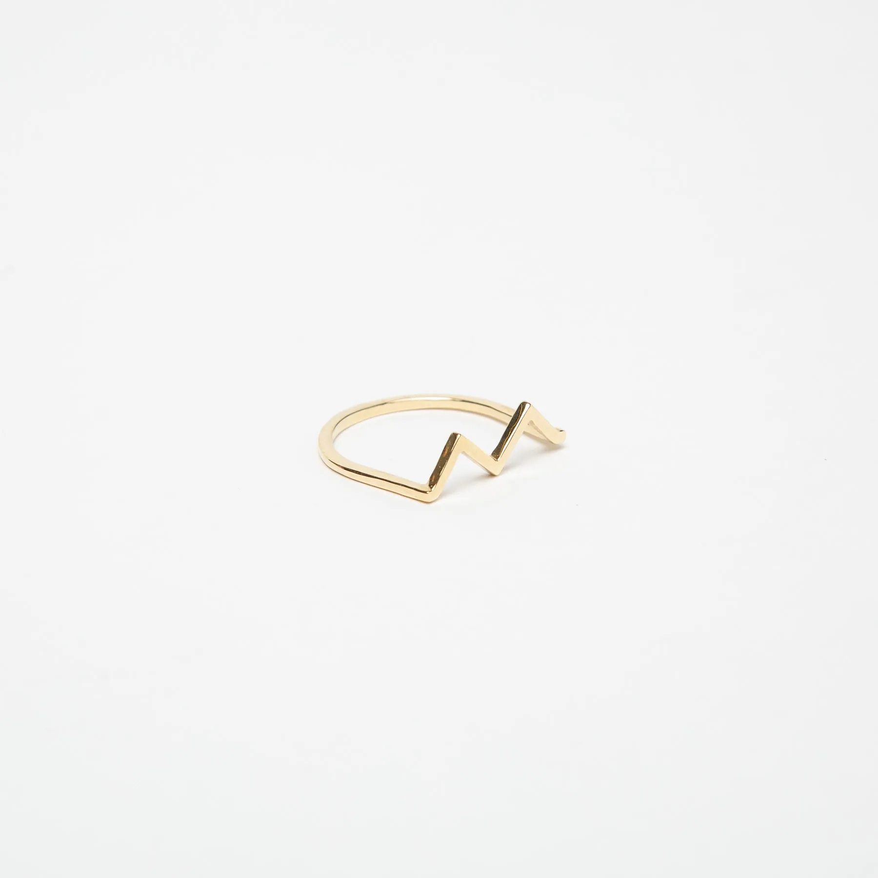 KWIT | 14K GOLD MW ZIG ZAG RING