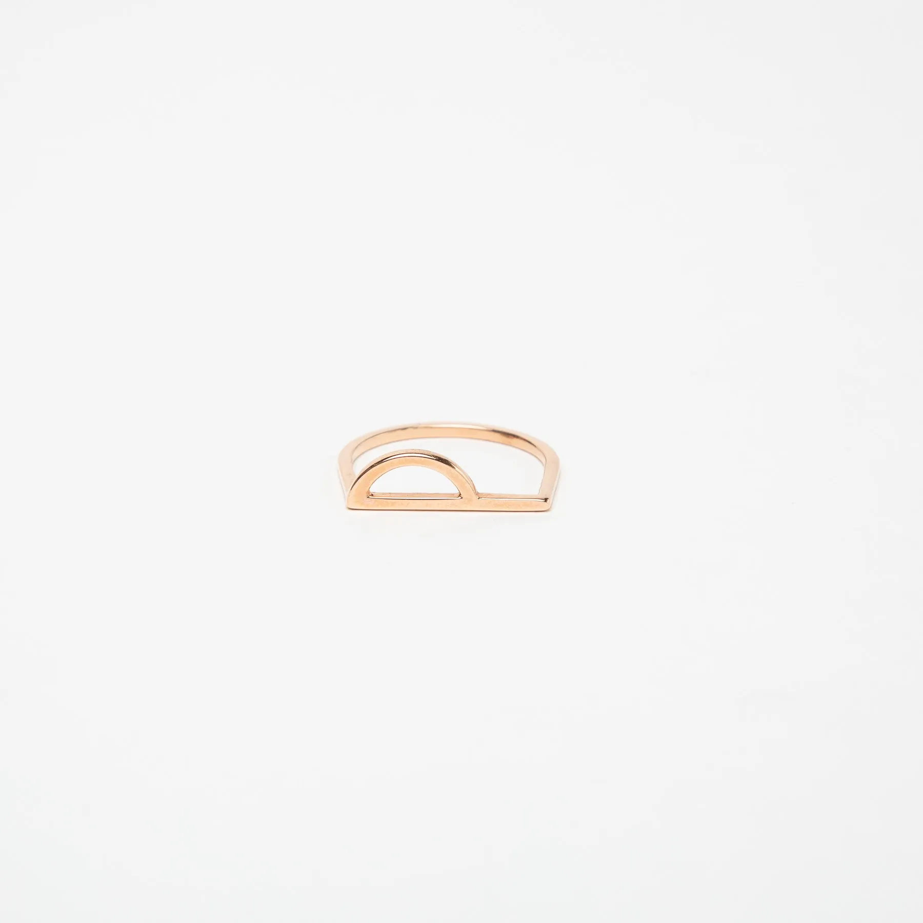 KWIT | 14K ROSE GOLD LETTER P RING