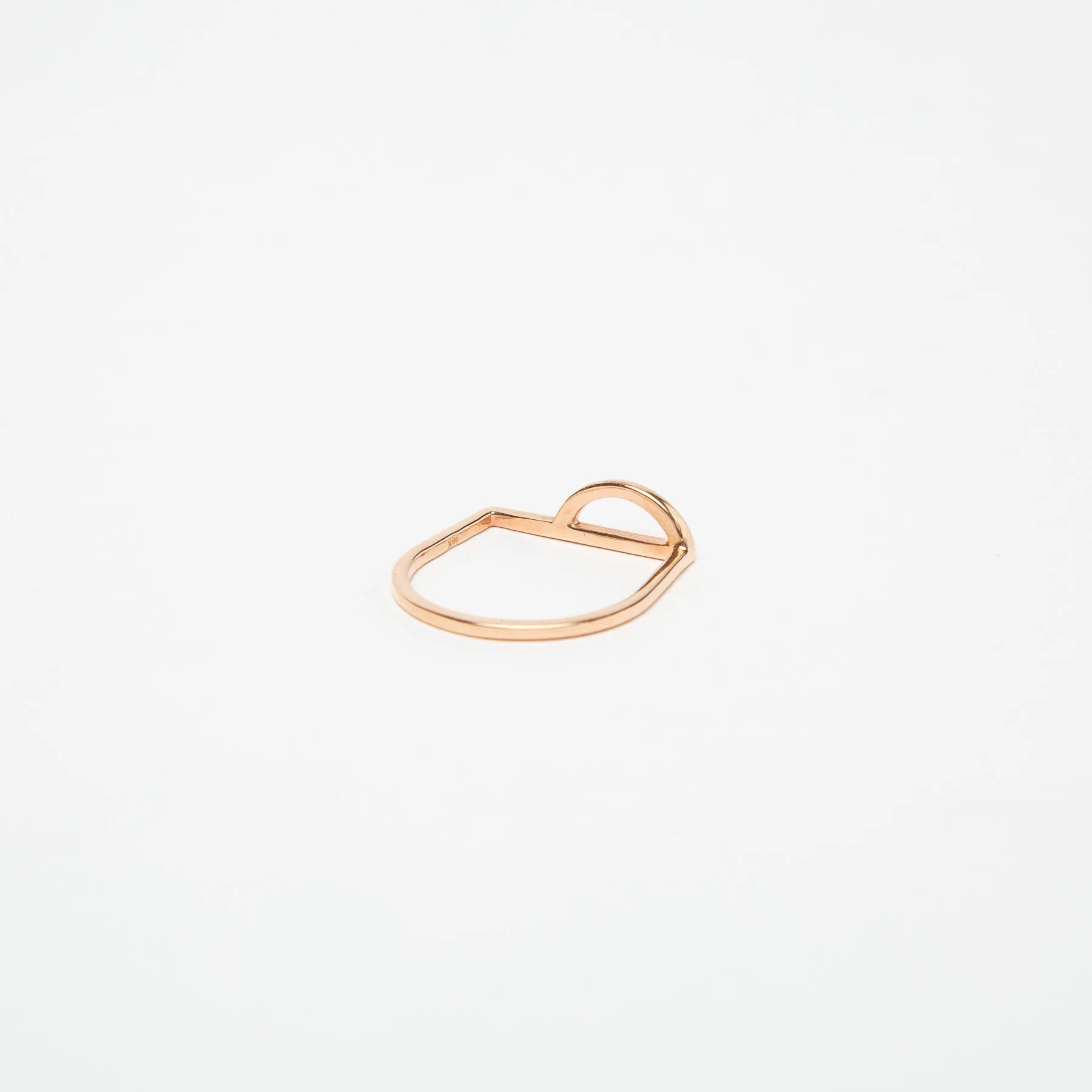 KWIT | 14K ROSE GOLD LETTER P RING