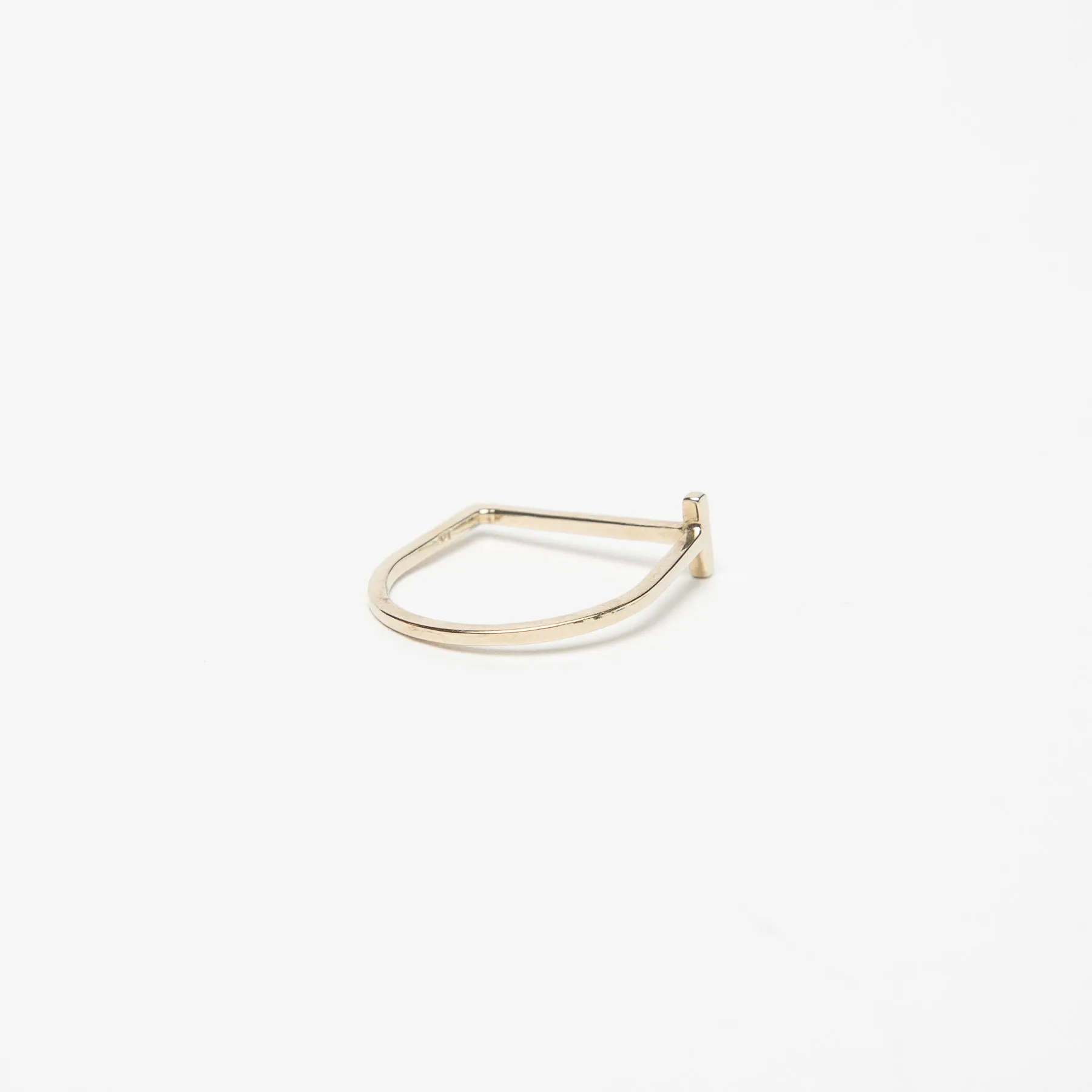 KWIT | 14K WHITE GOLD LETTER T RING
