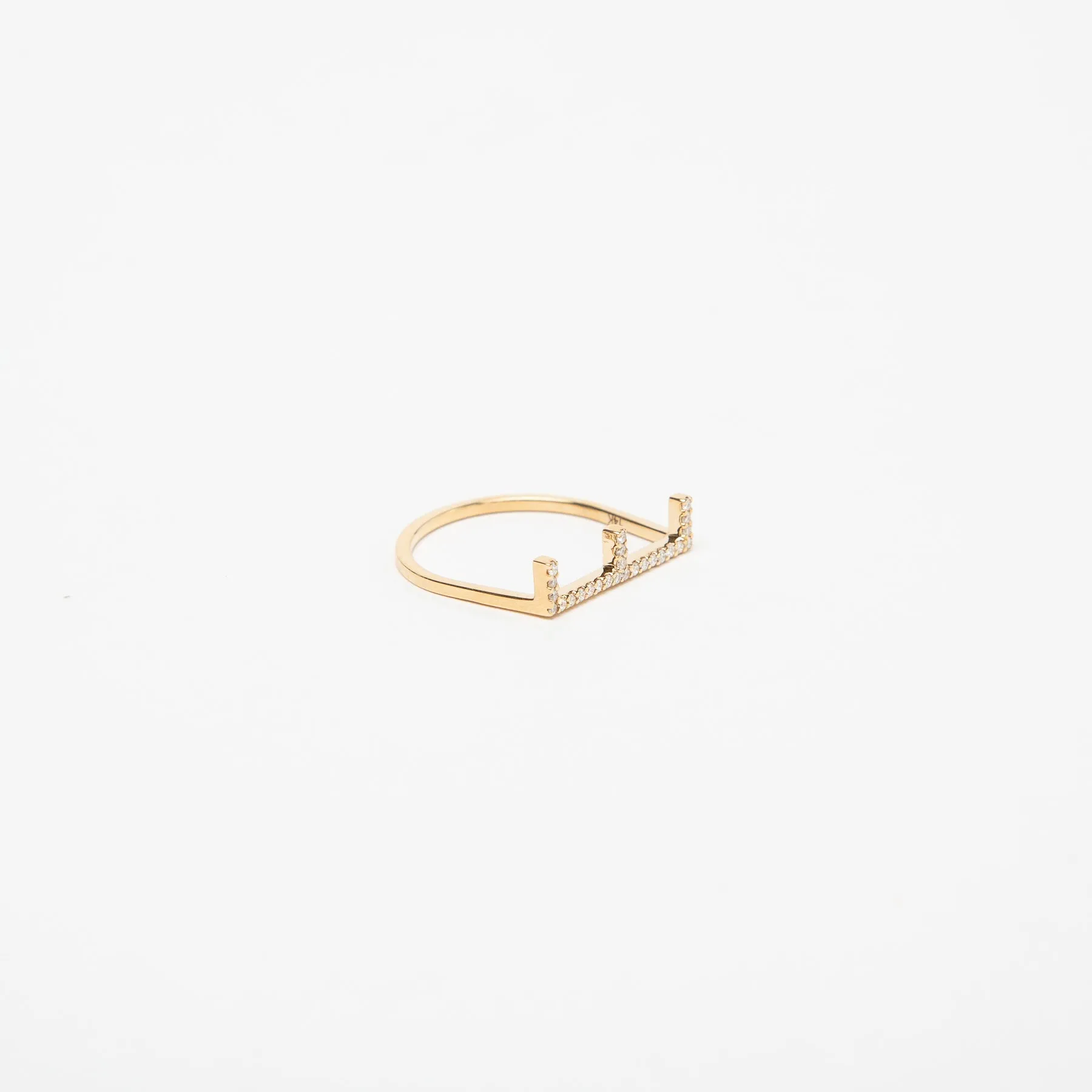 KWIT | LETTER E DIAMOND RING