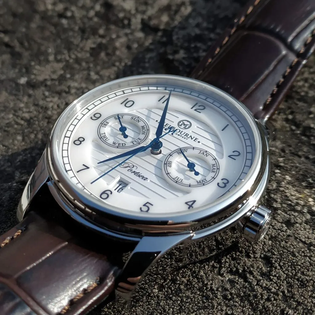 Melbourne Portsea Calendar Classic —&nbsp;Silver (Triple&nbsp;Calendar)
