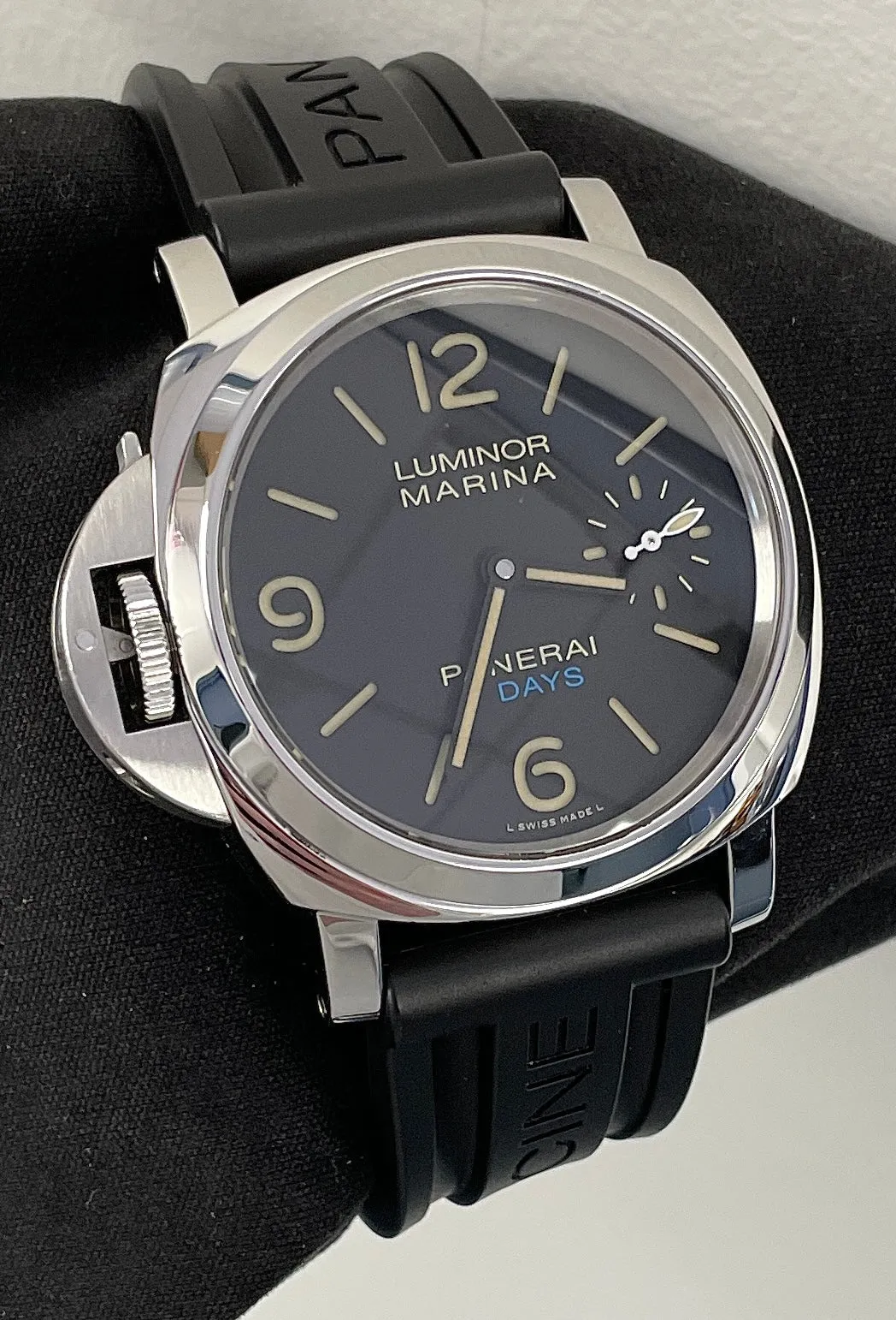 MINT Panerai Luminor Marina Destro Left-Handed 8 Days Stainless PAM00796 Watch