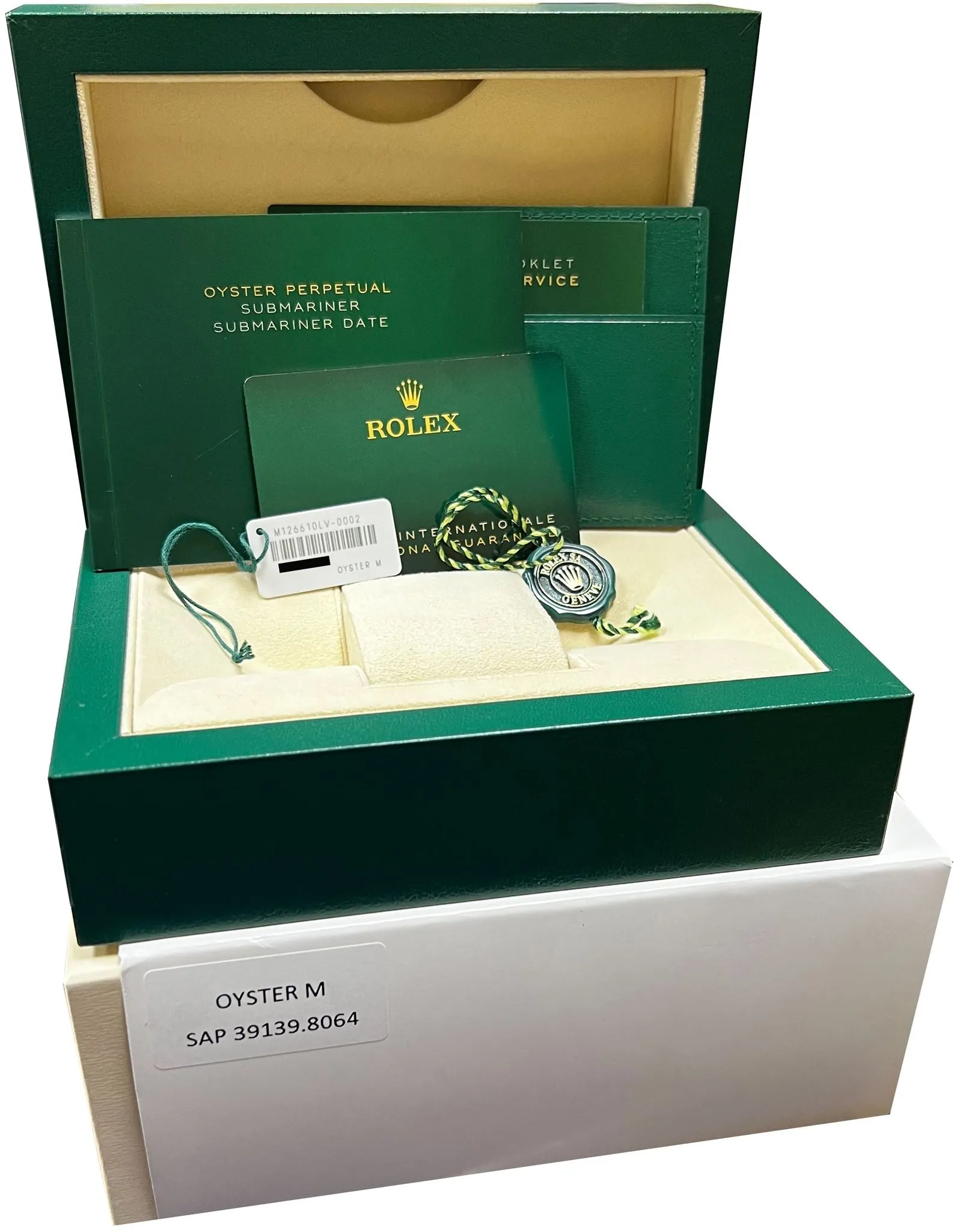 NEW STICKERED SEPT 2022 Rolex Submariner 41mm Date GREEN KERMIT Watch 126610 LV