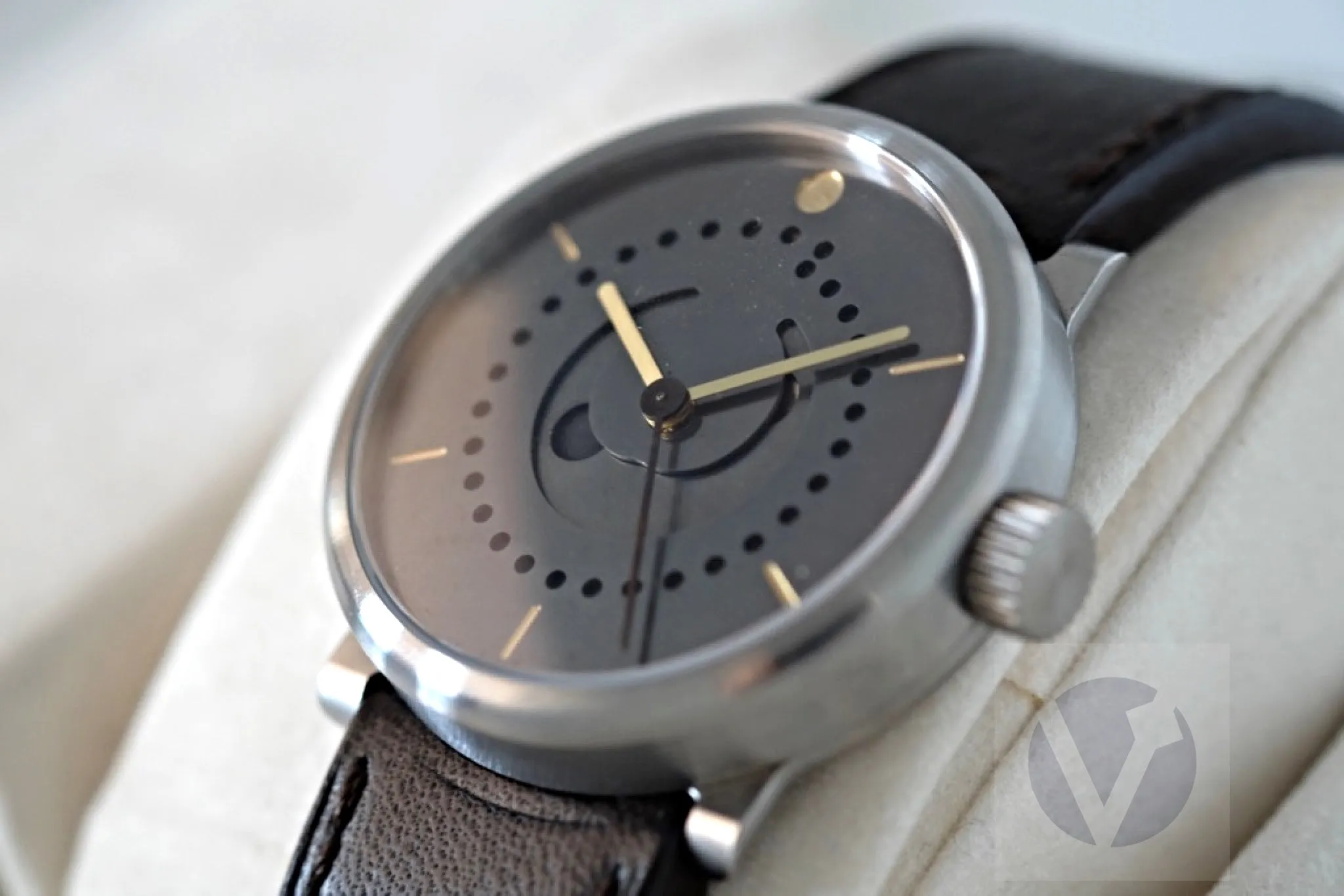Ochs und Junior Selene Tinta Moonphase