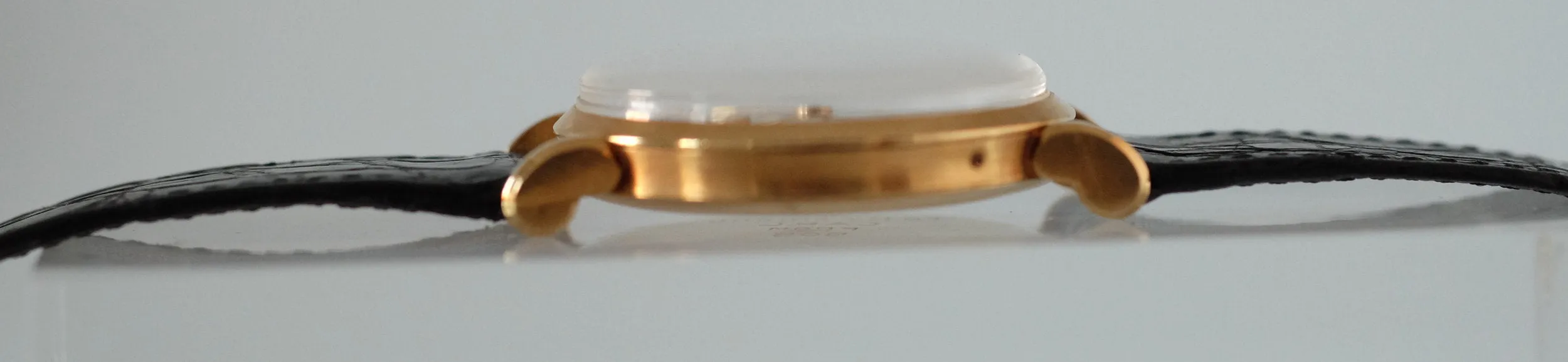Omega "Cosmic" Triple Date Moonphase Gold Ref. 2473