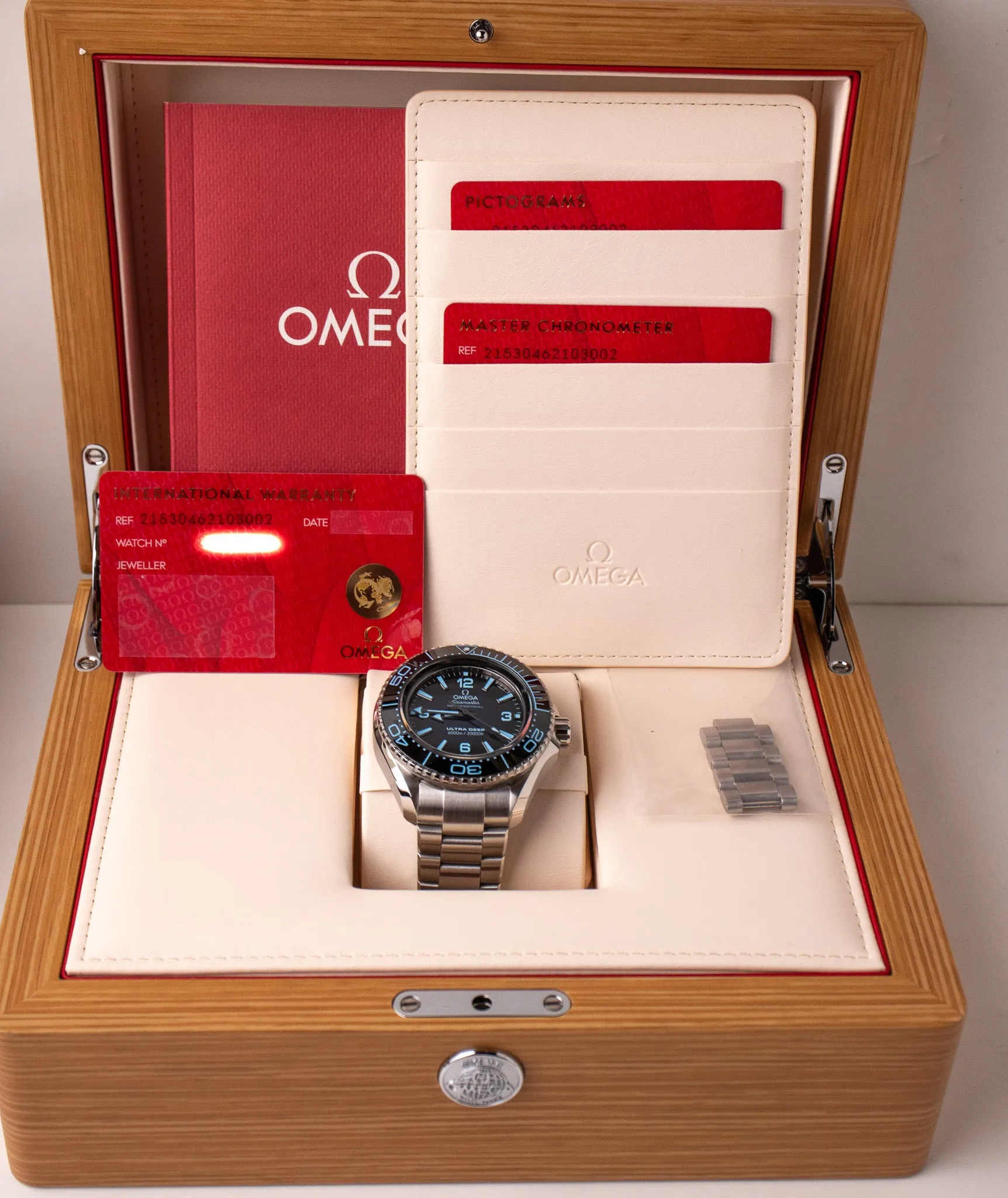 Omega Seamaster Planet Ocean Ultra Deep 6000M Mariana Trench 215.30.46.21.03.002