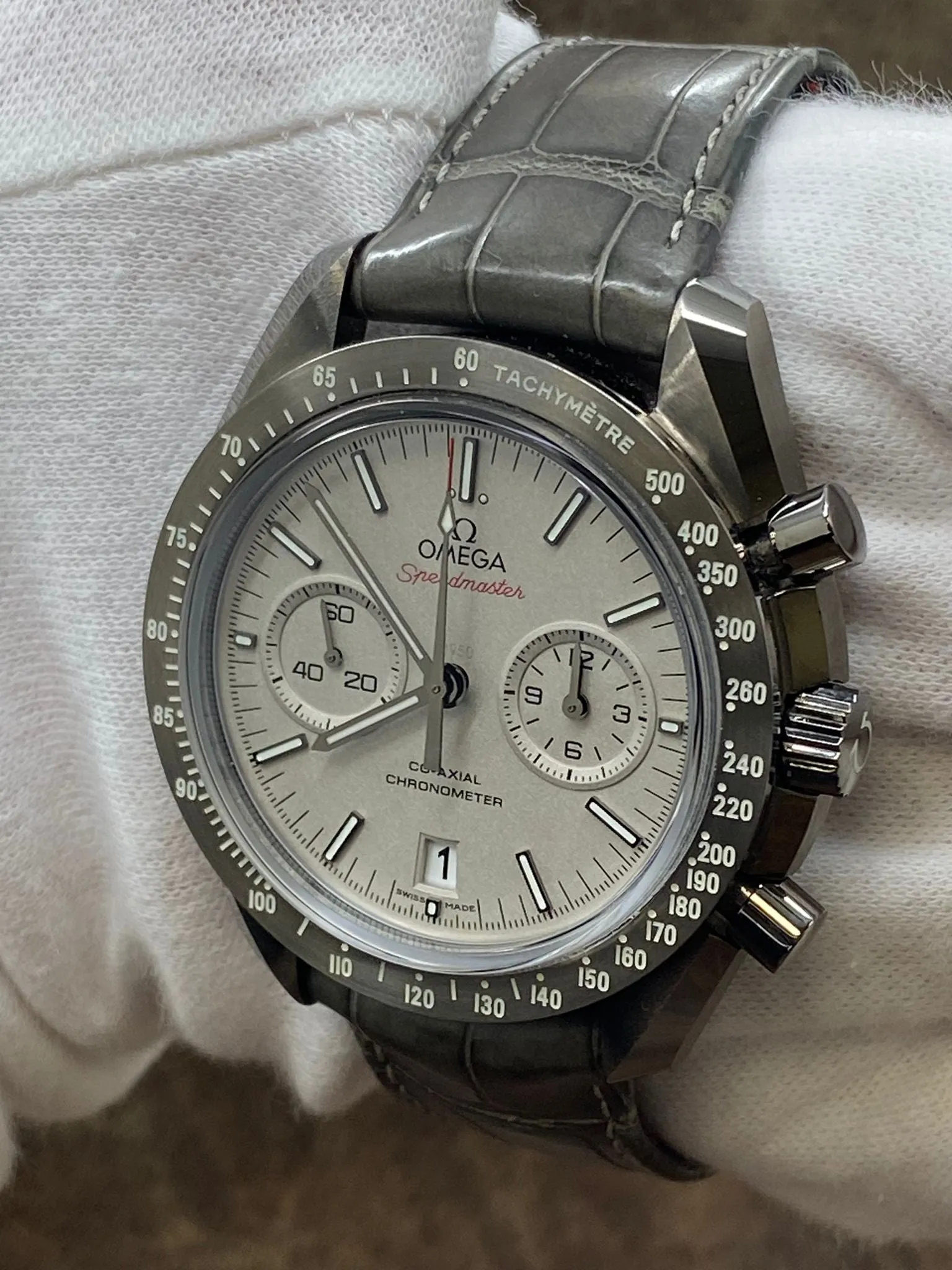 Omega Speedmaster Grey Side of the Moon  311.93.44.51.99.001 Grey Dial Automatic Men's Watch
