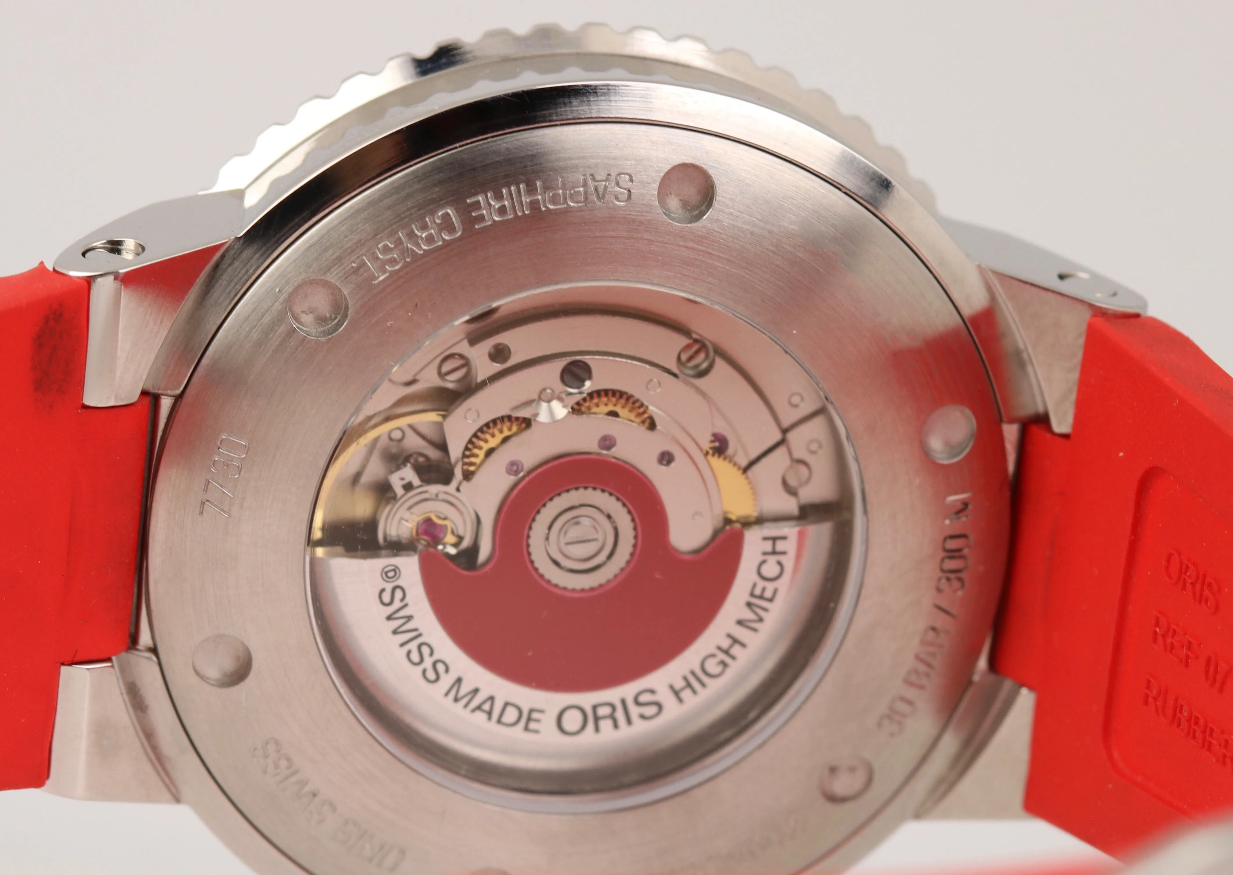 Oris Aquis Date Relief 01 733 7730 4153 Red Rubber Stainless Gray 43.5mm Watch