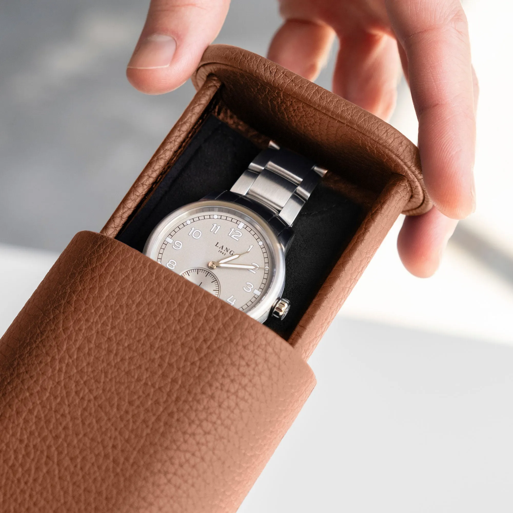 OSCAR 1 WATCH ROLL - TAN