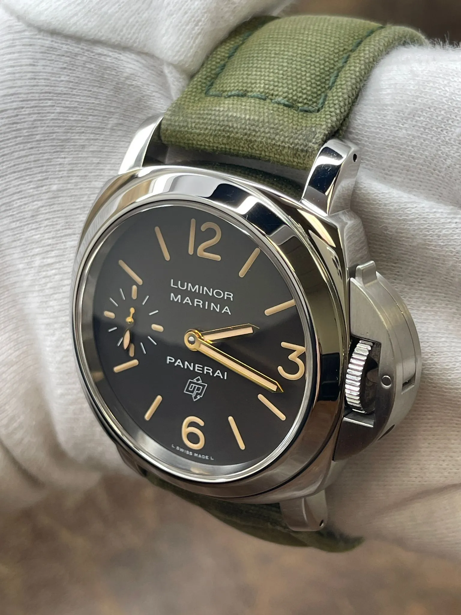 Panerai Luminor Marina PAM00632 Black Dial Manual Wind Men's Watch
