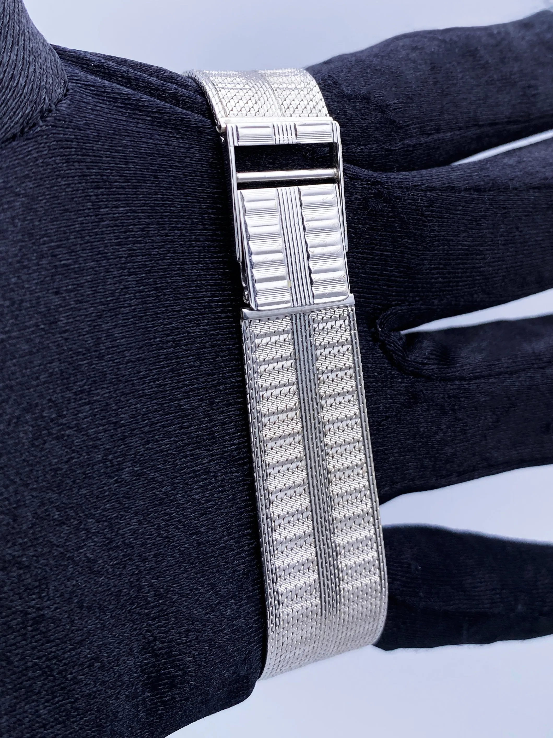 Patek Philippe Calatrava  3537 Silver Dial Mens Watch