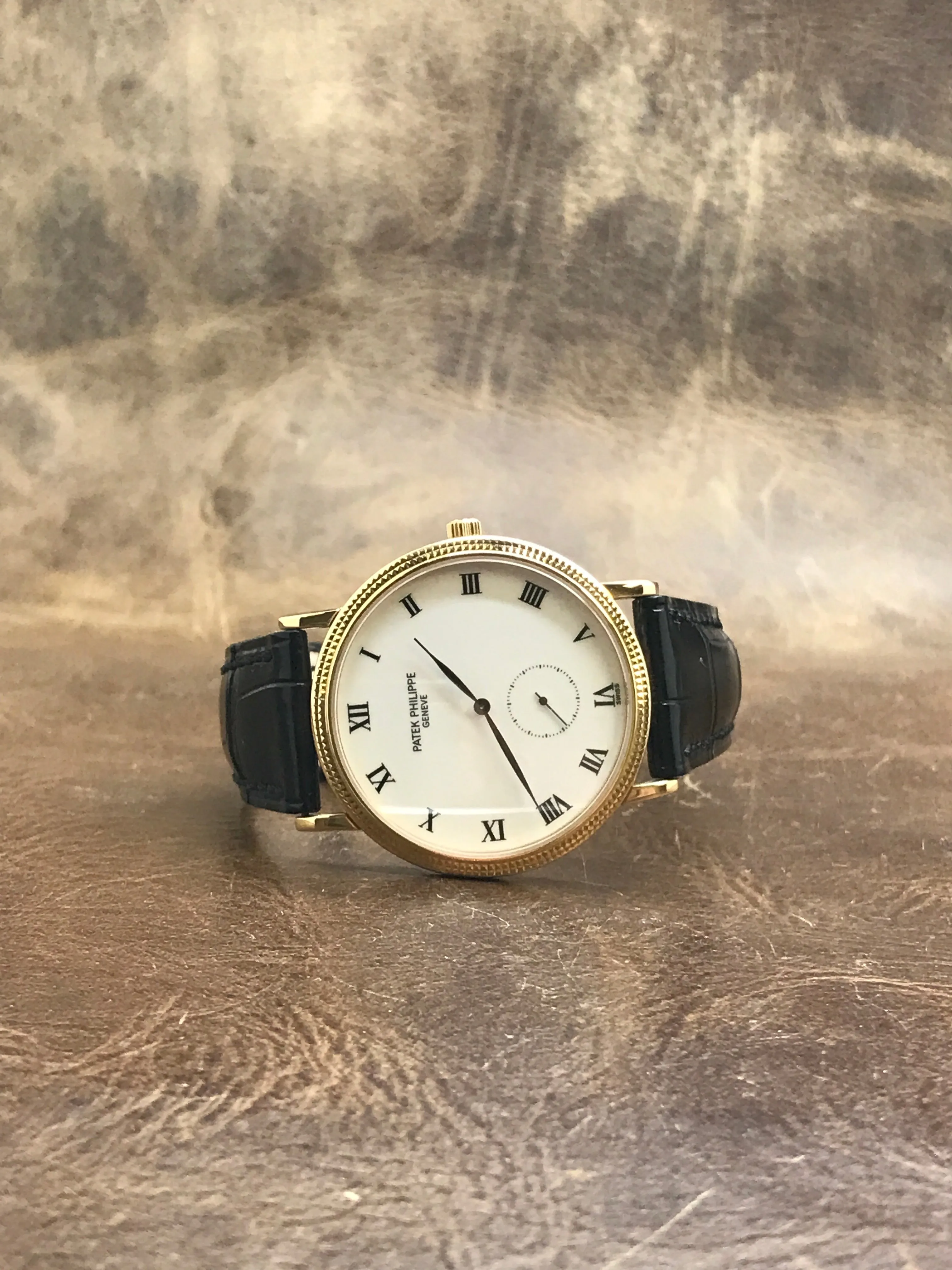 Patek Philippe Calatrava 3919J  White Dial Manual Wind Men's Watch