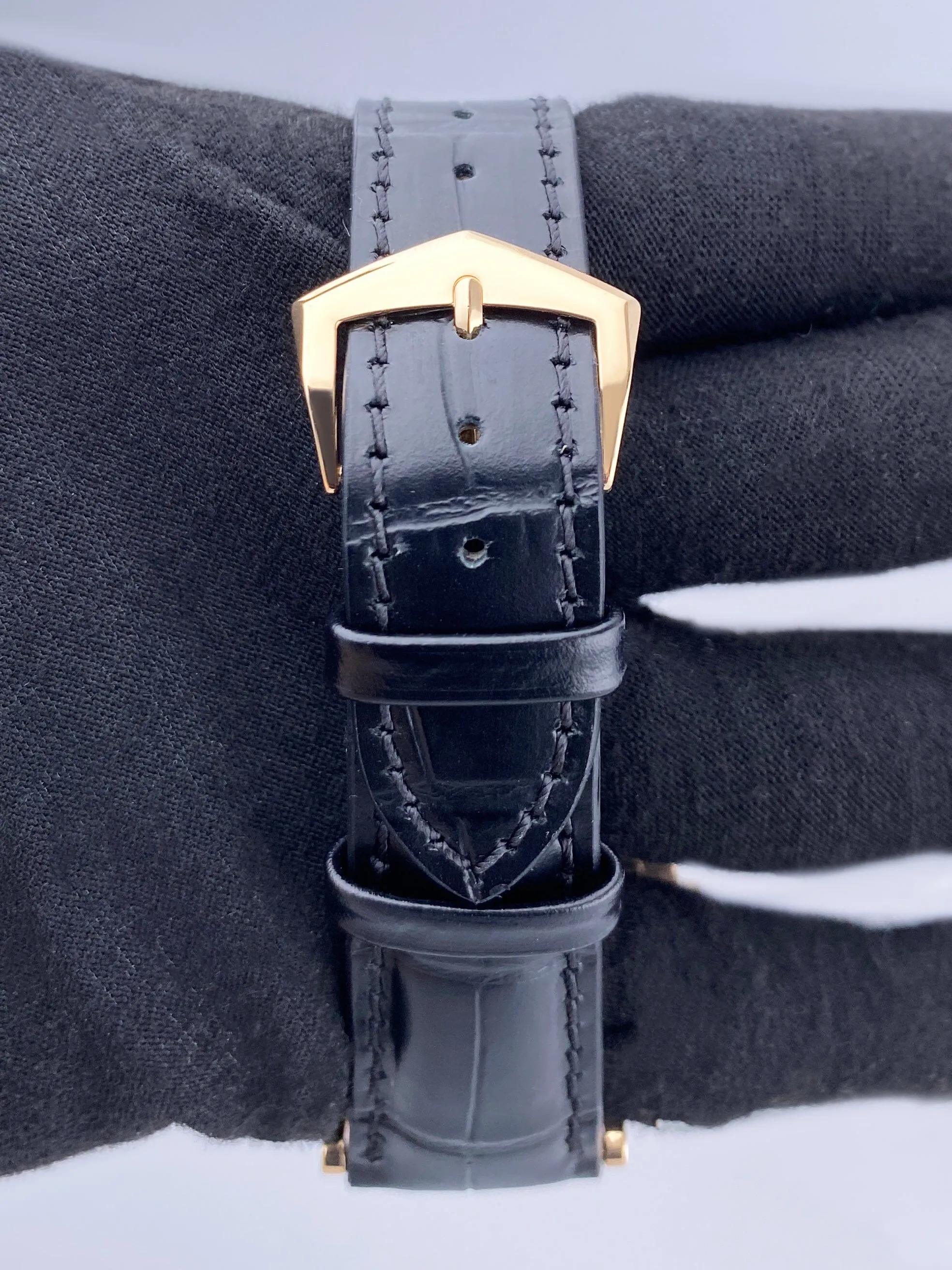 Patek Philippe Calatrava 5116R 18K Rose Gold Mens Watch