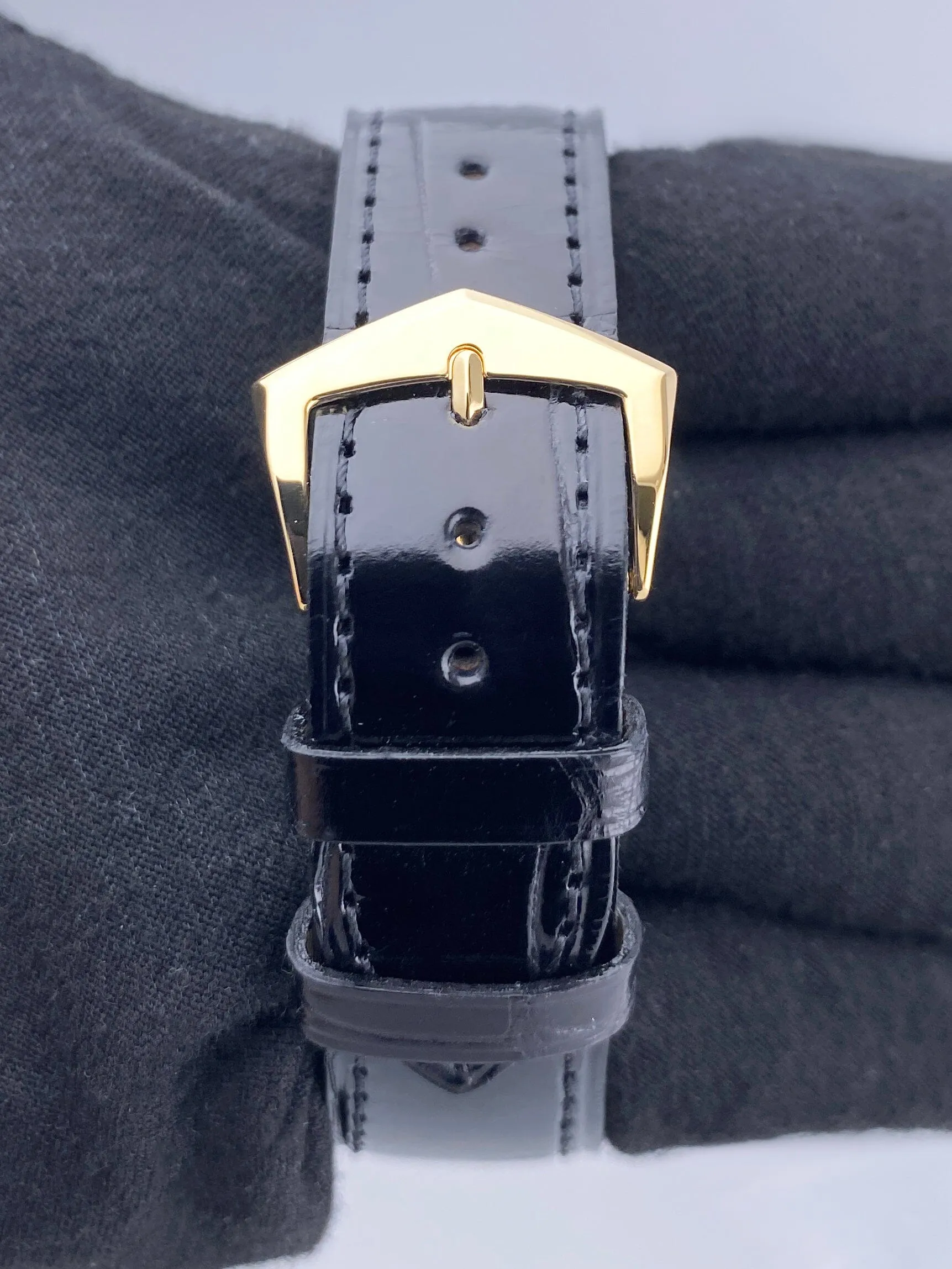 Patek Philippe Calatrava 5119J Mens Watch With Papers