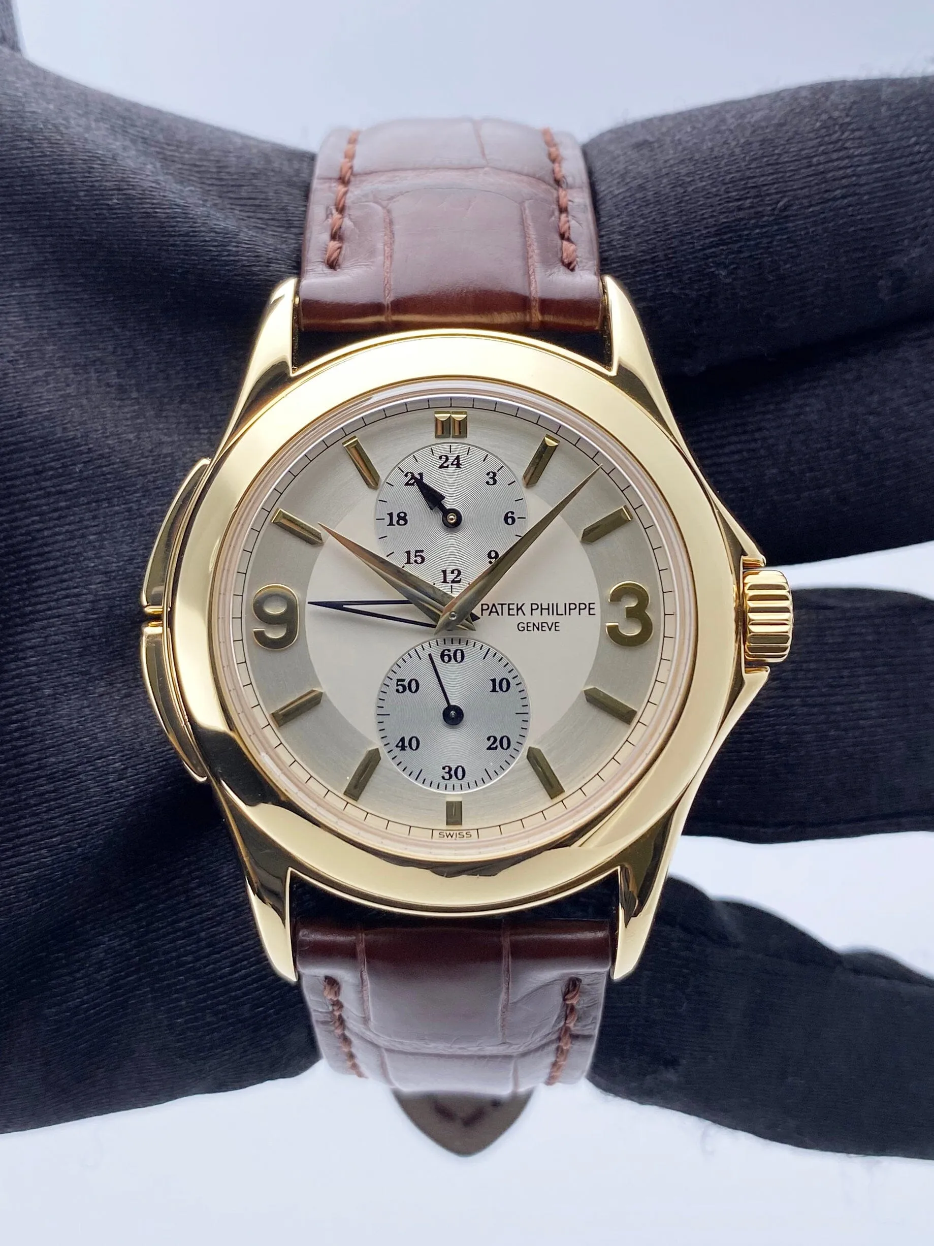 Patek Philippe Calatrava Travel Time 5134J Mens Watch