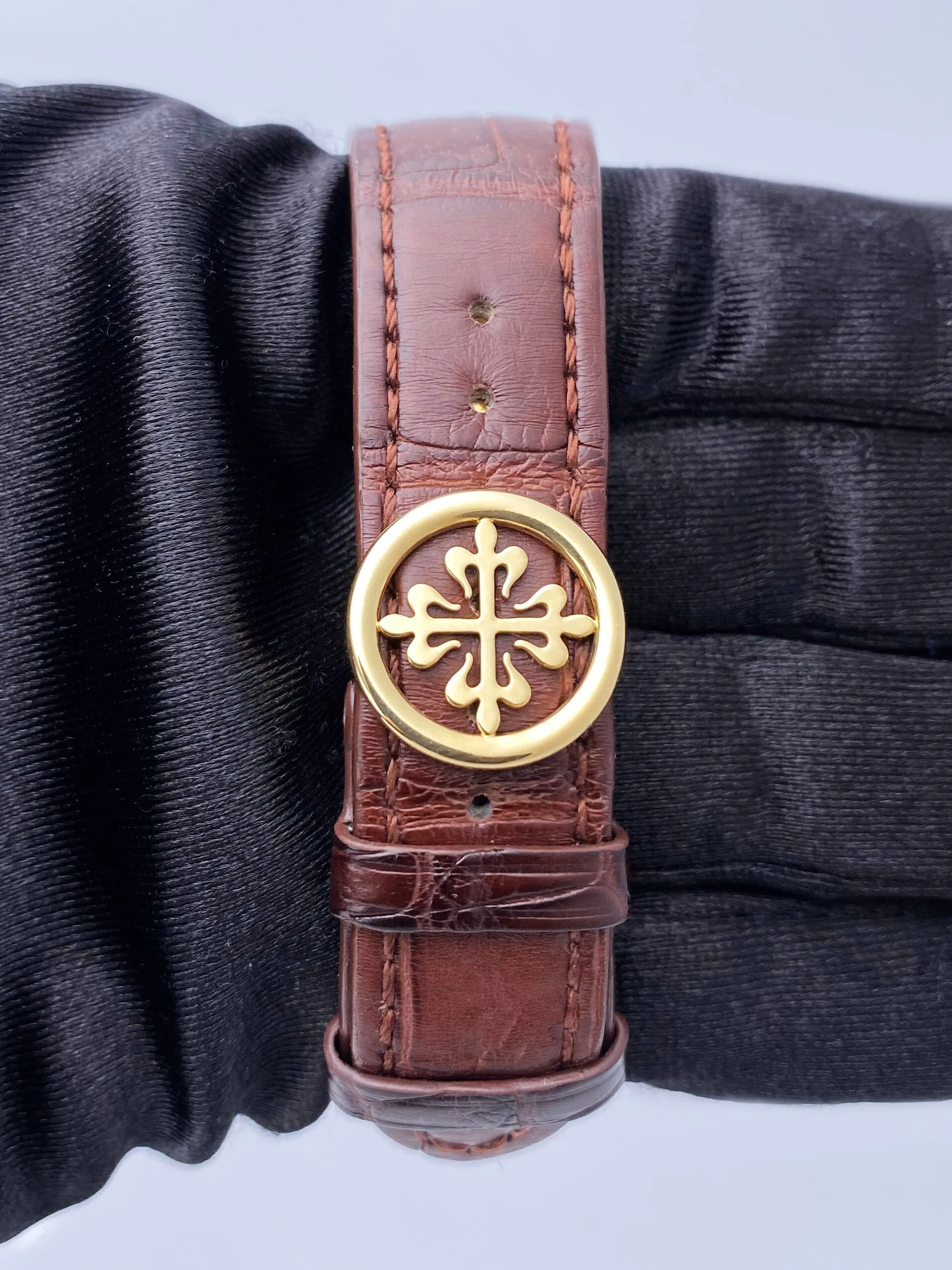 Patek Philippe Calatrava Travel Time 5134J Mens Watch