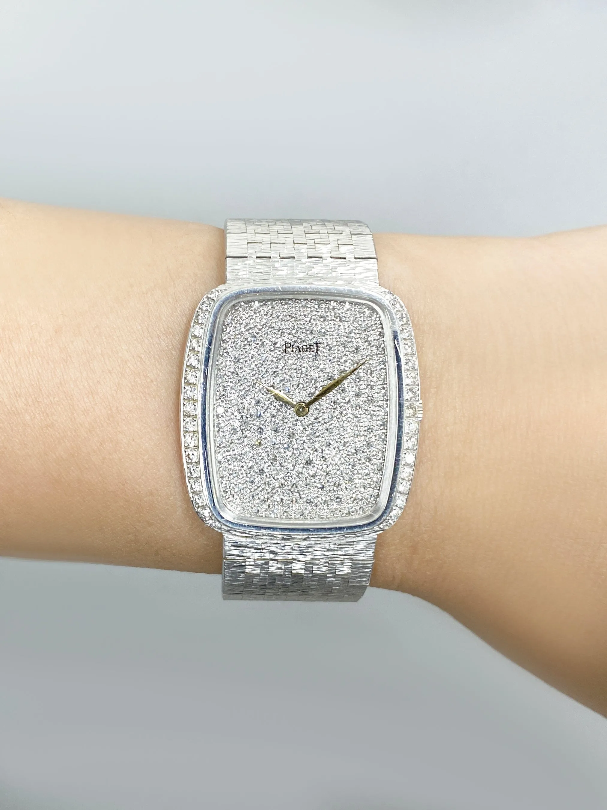 Piaget 9765 A6 Pave Dial 18K White Gold Ladies Watch