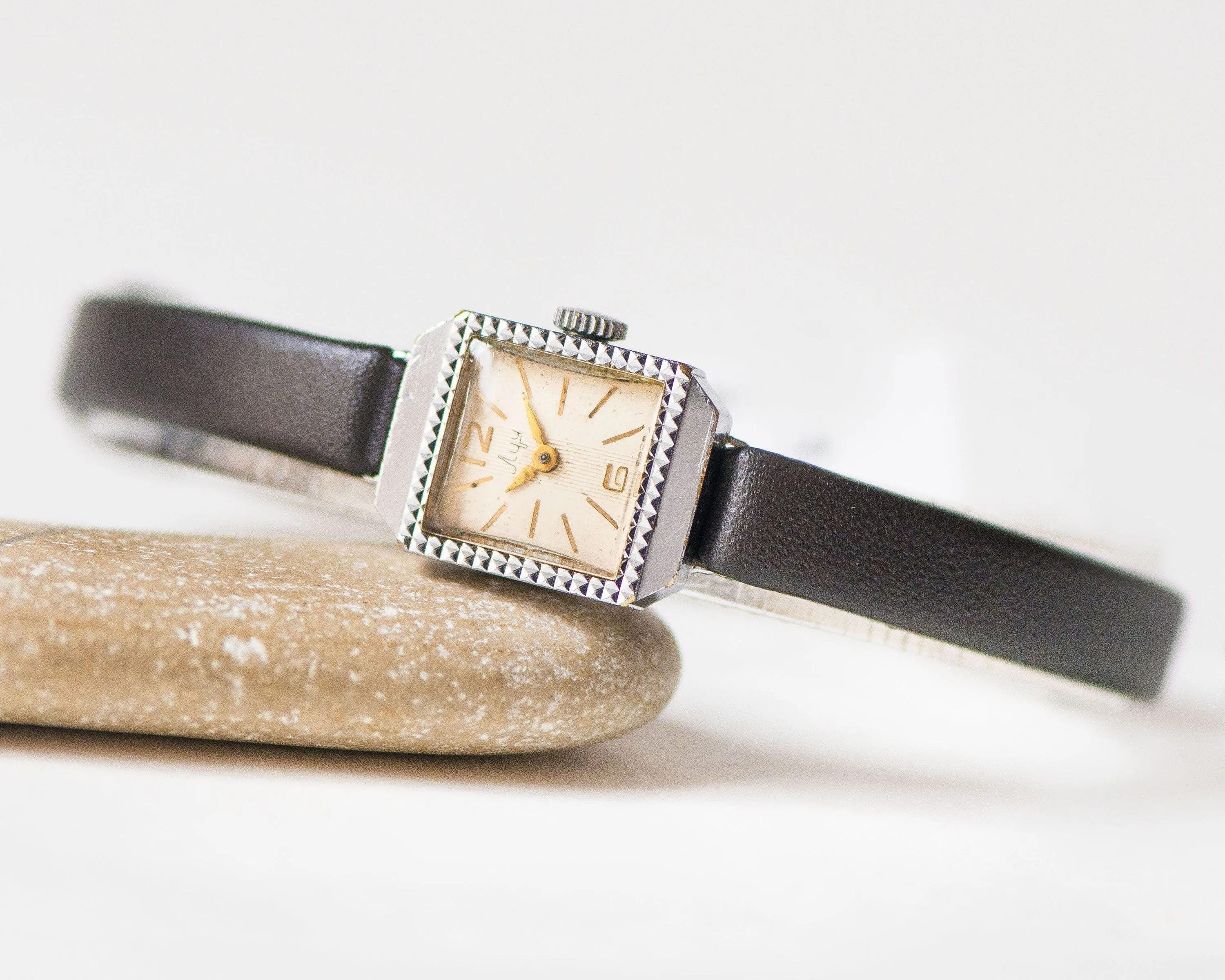 Rectangular watch for women silver shade art deco style, vintage lady's watch Ray, Arabic numerals dial watch gift new premium leather strap