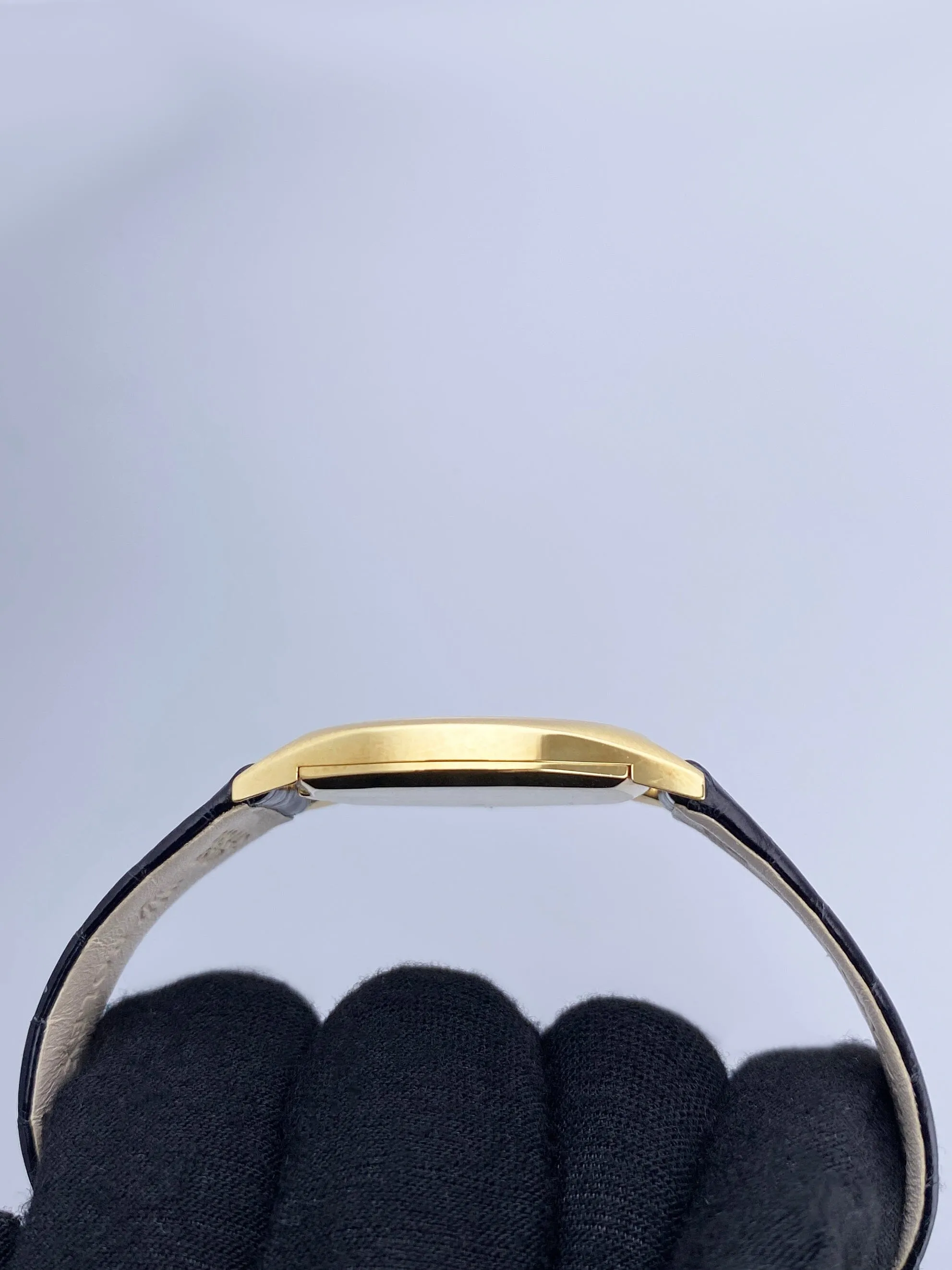 Rolex Cellini 3806 Blue Vignette Dial 18K Yellow Gold Mens Watch